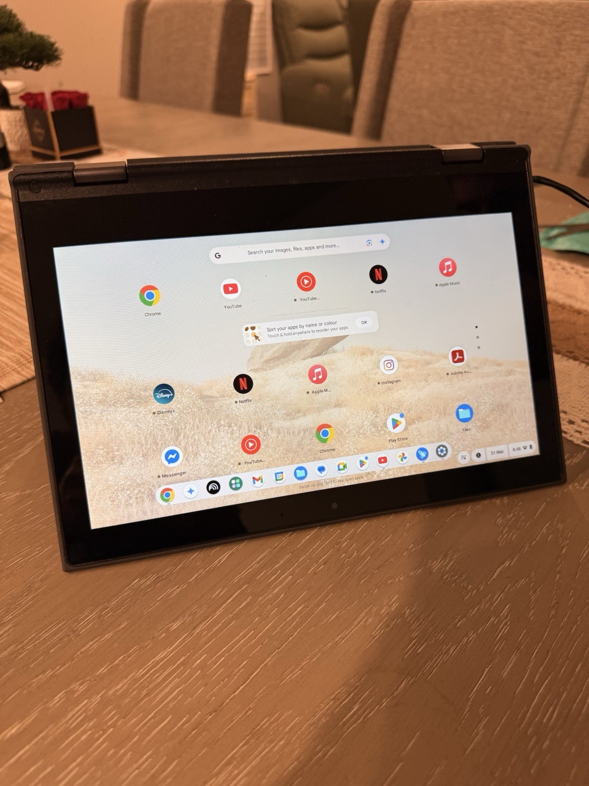 Lenovo Chromebook 300e 2nd Gen 2-in-1 11.6″ Touch 4GB 32GB X2 1.1GHz, Black