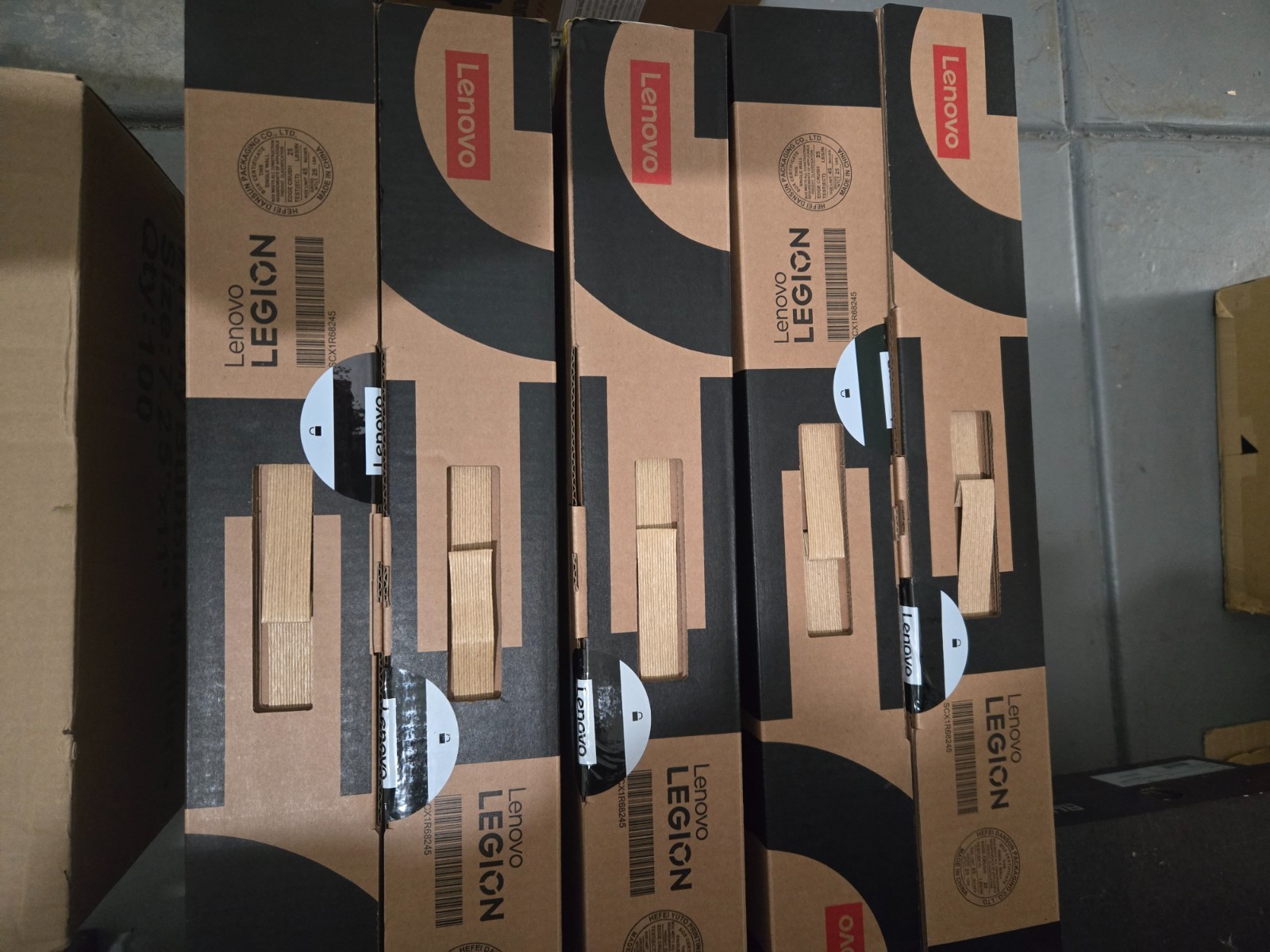Lenovo Legion 5i 16″ Gaming Intel Ultra 9 275HX 32GB 1TB SSD WIFI7 RTX5060