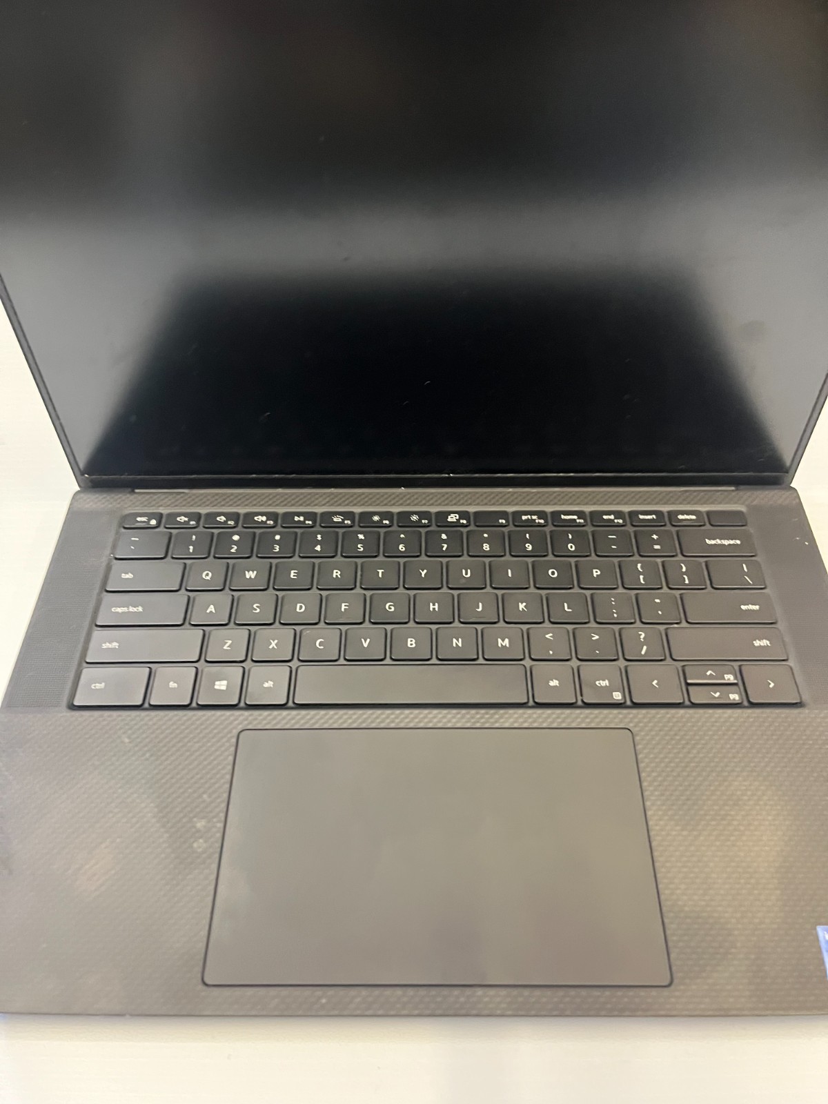Dell Precision 5560 15.6″ i7-11850H 12GB RAM 500 GB SSD 4K Touchscreen Win 11 +