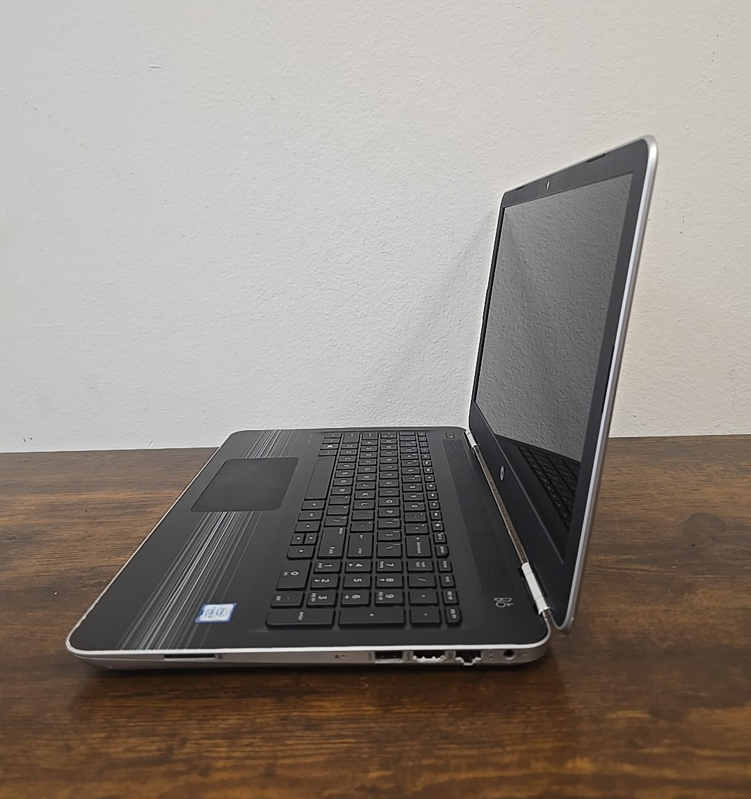 HP Pavilion 3168NGW 15.6” i5-7200U 12GB RAM – NO POWER – AS-IS Parts Only