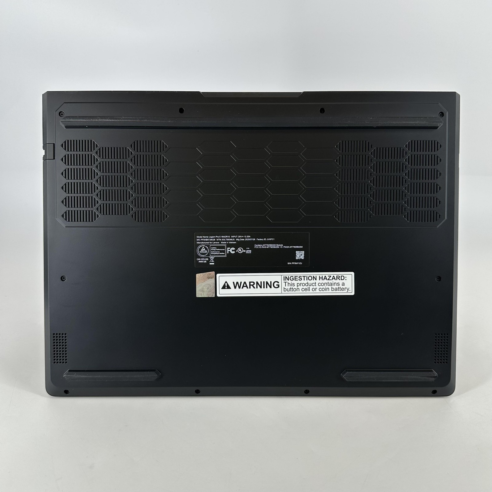 Lenovo Legion Pro 5 Gen 10 16 165Hz QHD+ 3.6GHz Ryzen 7 8745HX 32GB 1TB RTX 5060
