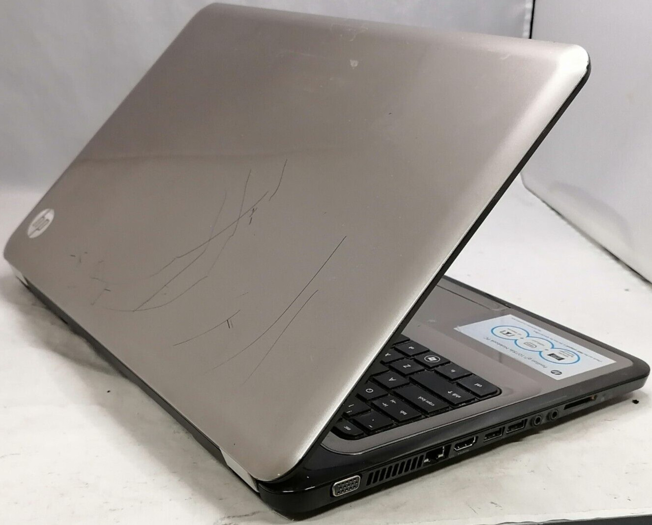 FOR PARTS 17.3″ HP Pavilion g7-1075dx (AMD Phenom II X2 P650/NO RAM/NO HDD)