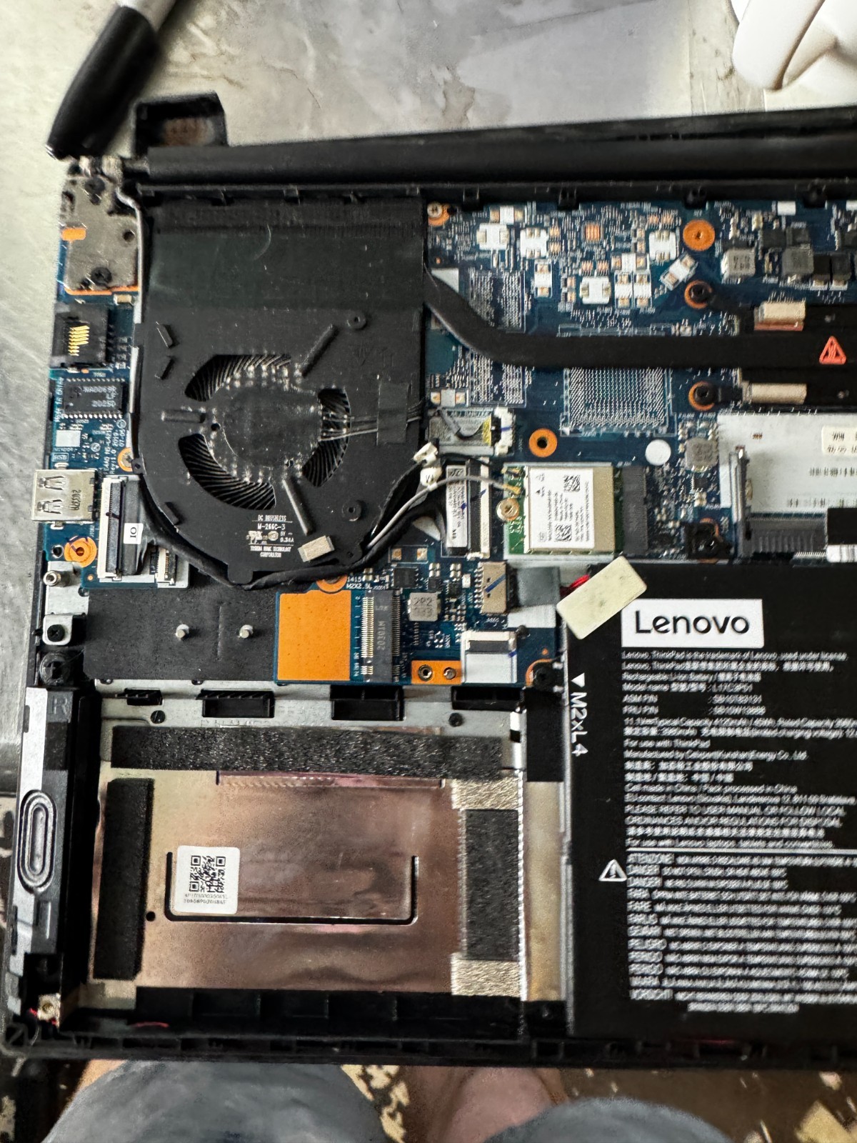 Lenovo ThinkPad E14 Intel Core i7 10th Gen Laptop for Parts/Repair #5960