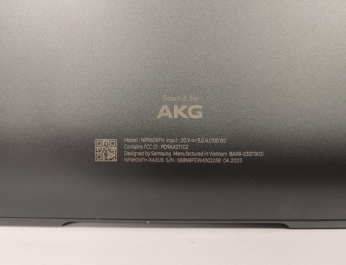 Samsung Galaxy Book3 Ultra 16” (1TB SSD, i9-13900H, 32GB RAM, RTX 4070) – FF!