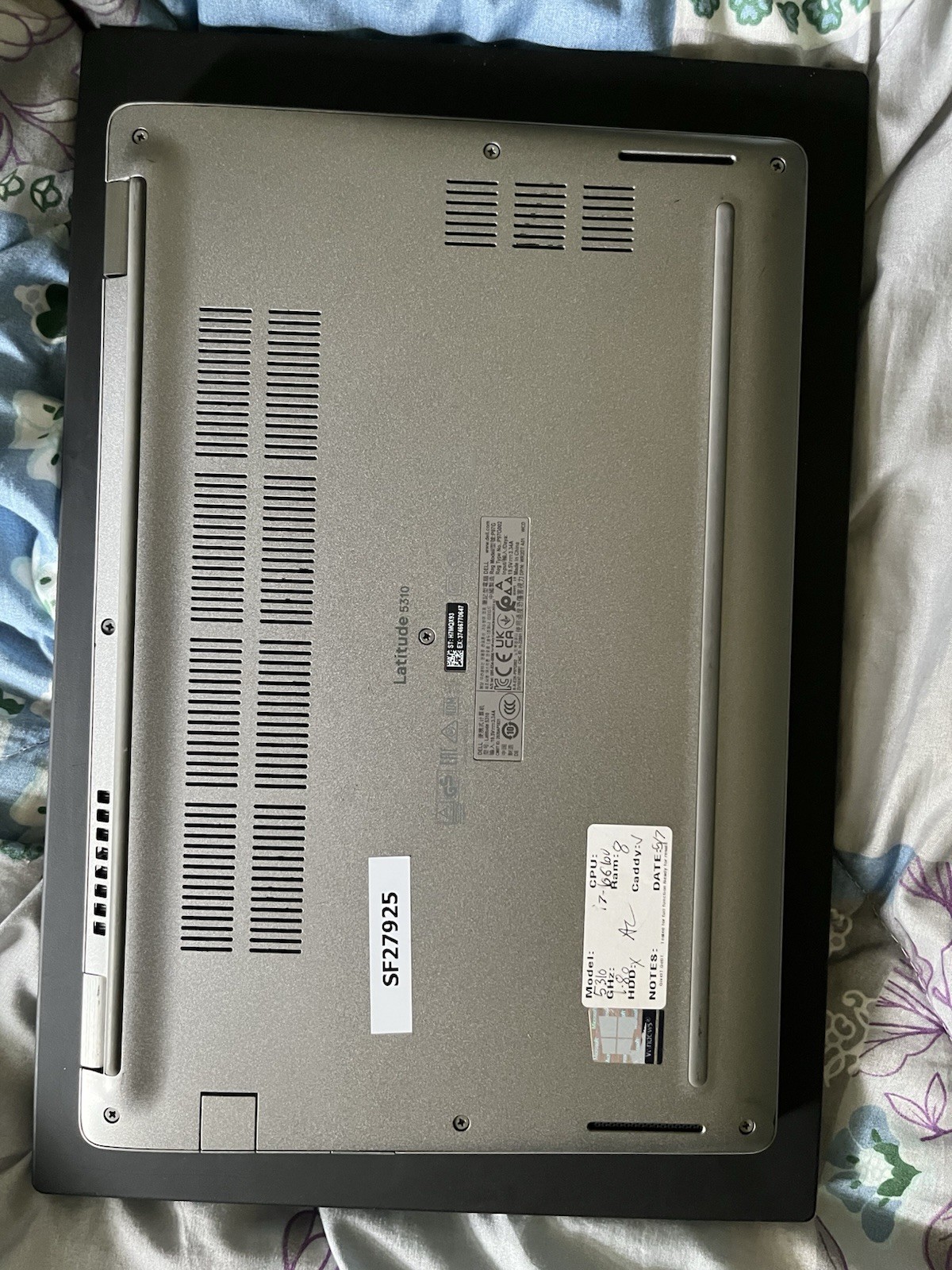 Dell Latitude 5310 13″ i7 8GB RAM 512GB SSD Silver FHD 1920×1080 with charger