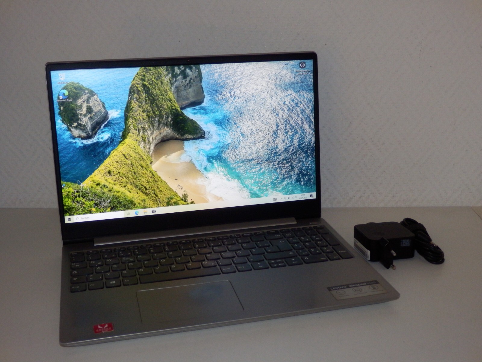 Lenovo IdeaPad 330S-15ARR – AMD Ryzen 5 2500U, 8GB Ram 256GB SSD, 15.6″ inch FHD