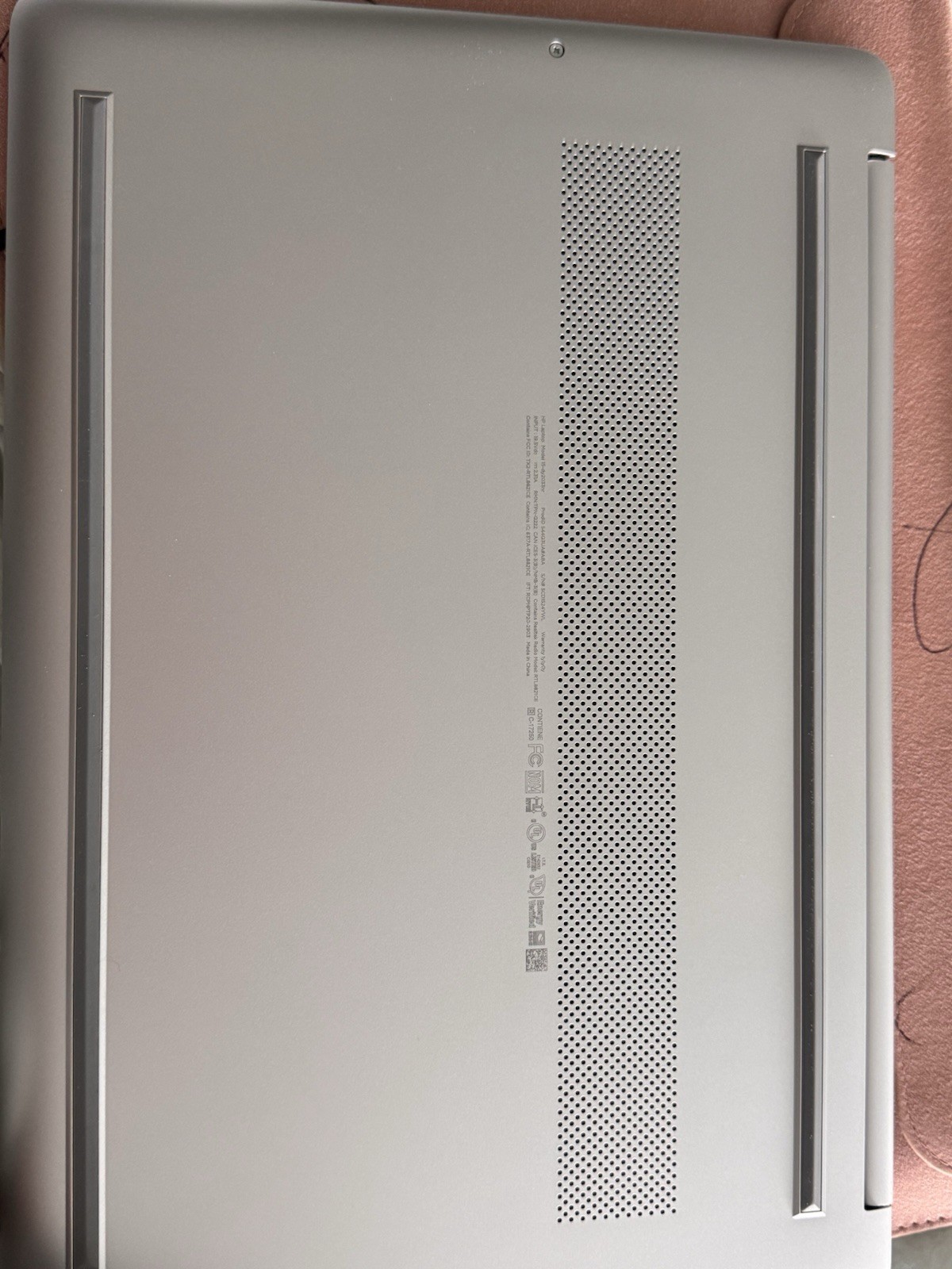 HP Laptop 15-dy2xxx 15.6″ i7-1165G7 8GB 238GB SSD Win11 Silver