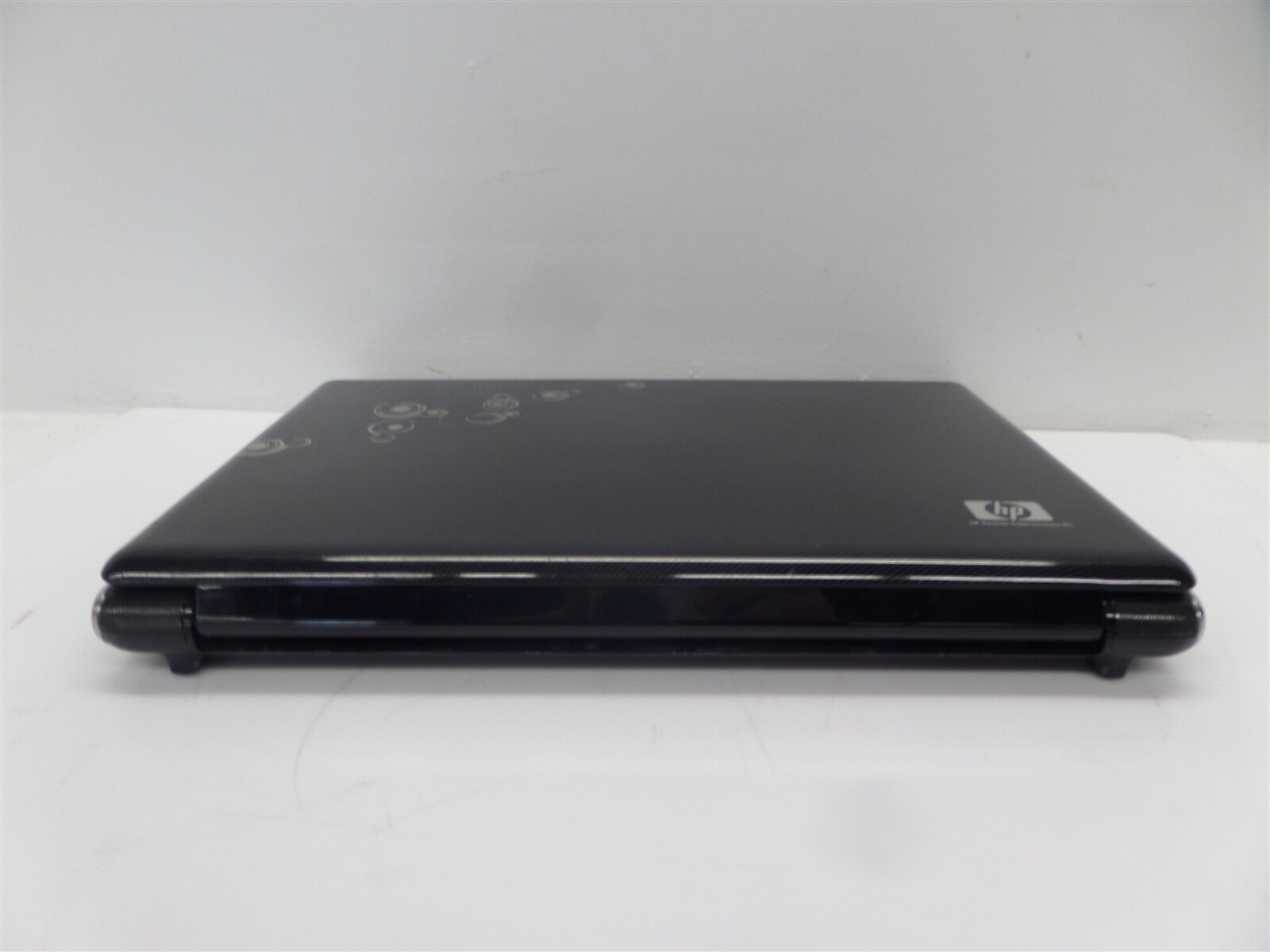 HP Pavilion dv6 Notebook PC w/ i3 M330 2.13GHz CPU 4GB RAM – No HDD