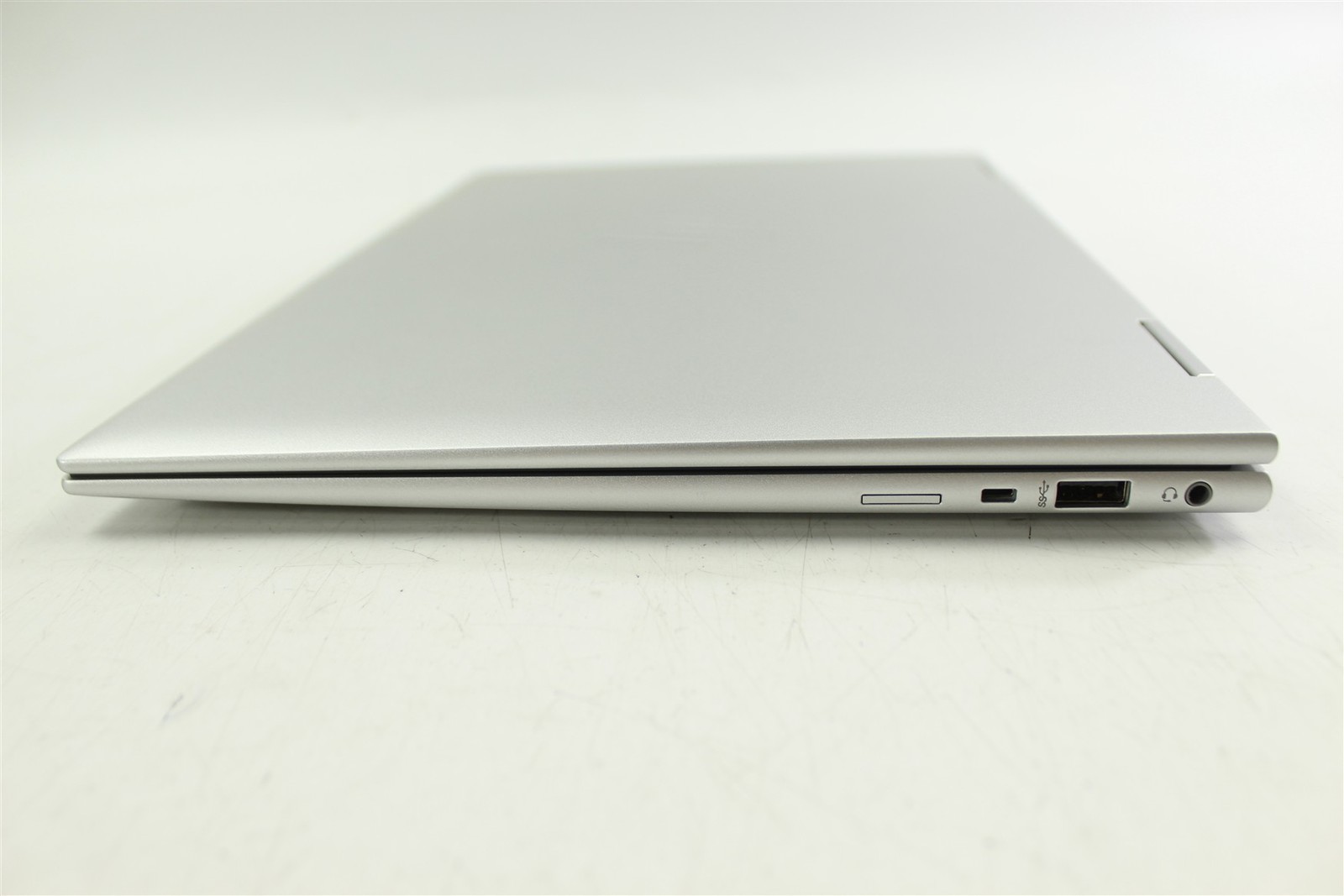 HP EliteBook x360 1040 G9 14″ i5-1245U 1.6GHz 256GB SSD 16GB RAM W11P
