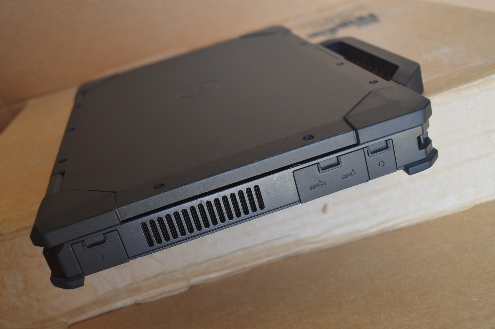 Dell Latitude 14 5430 Rugged i5-1145G7 1080P 16GB 512GB WWAN/LTE Dual LAN