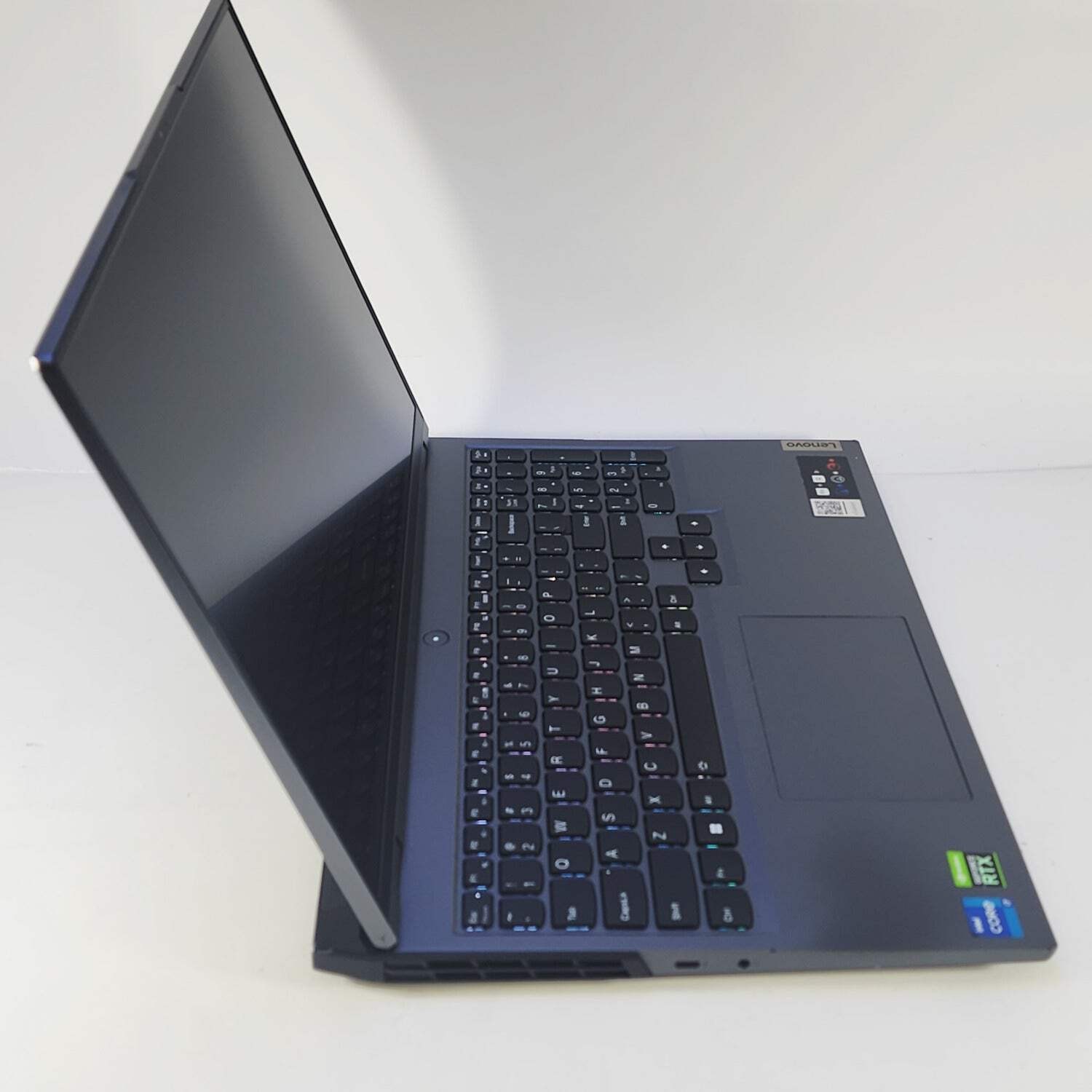 Lenovo Legion 5 Pro 16ITH6 16″ i7-11800H 2.3GHz 16GB RAM 512GB SSD RTX 3050