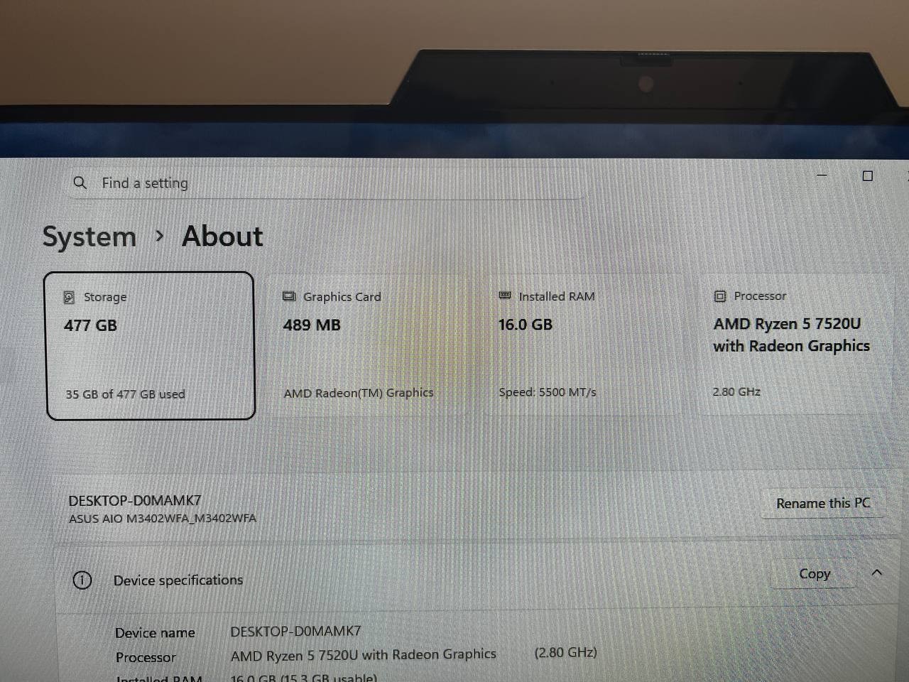 Asus All-in-one PC. Touchscreen. 23.8 inch. 16Gb ram. 500gb ssd. AMD Ryzen 5 752