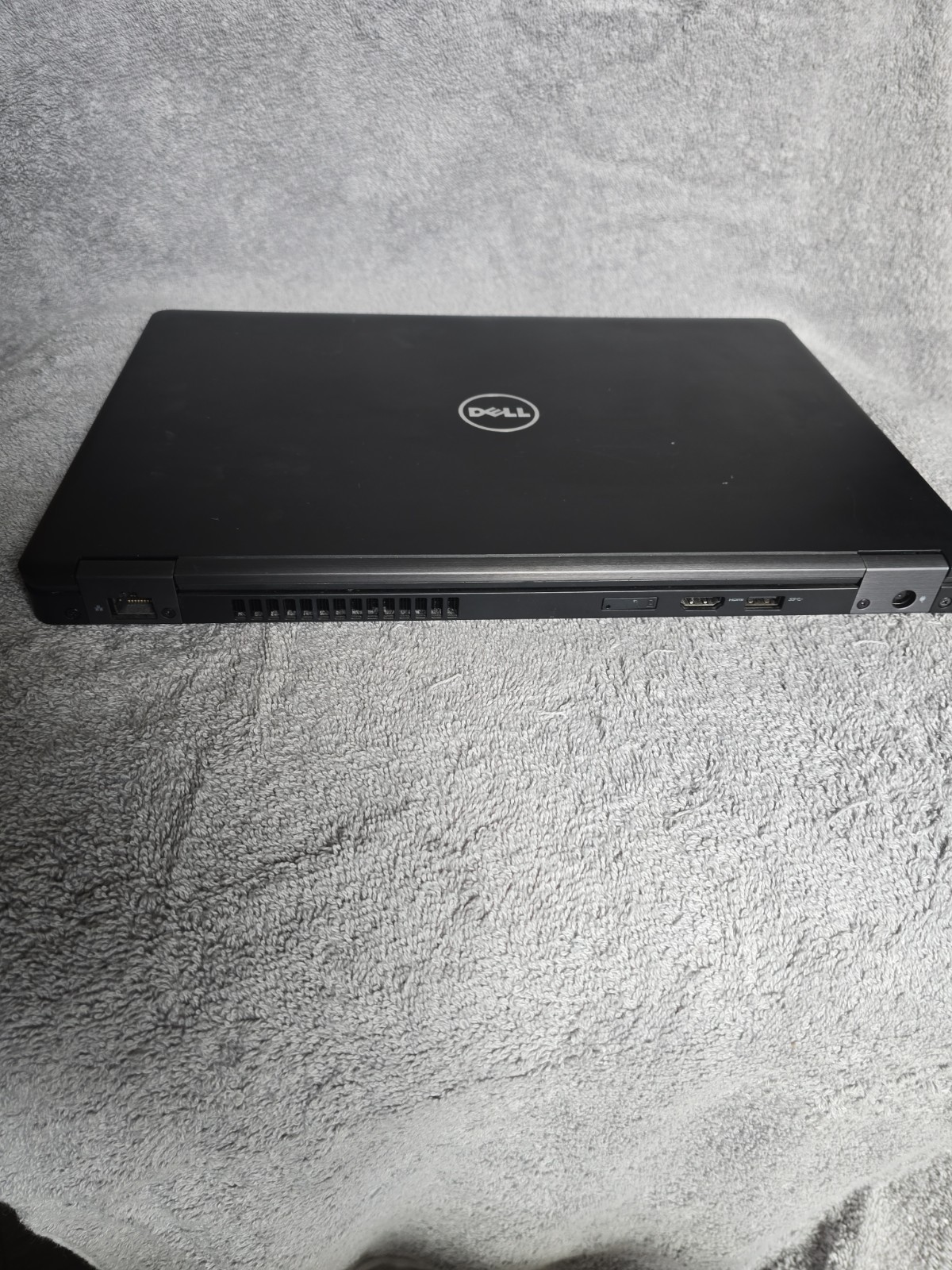 dell latitude 5480 i5-7300u, No Hdd, Included Genuine Dell Power Adapter.