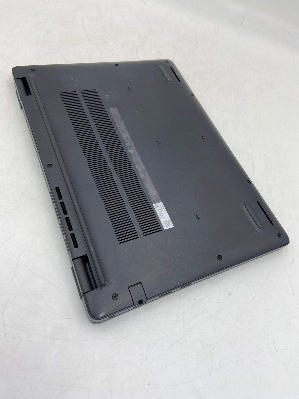 Dell Pro 14 Premium PC14250 FHD+ 14″ Core 3 100U / Core Ultra 7 Processor 1.2GHz