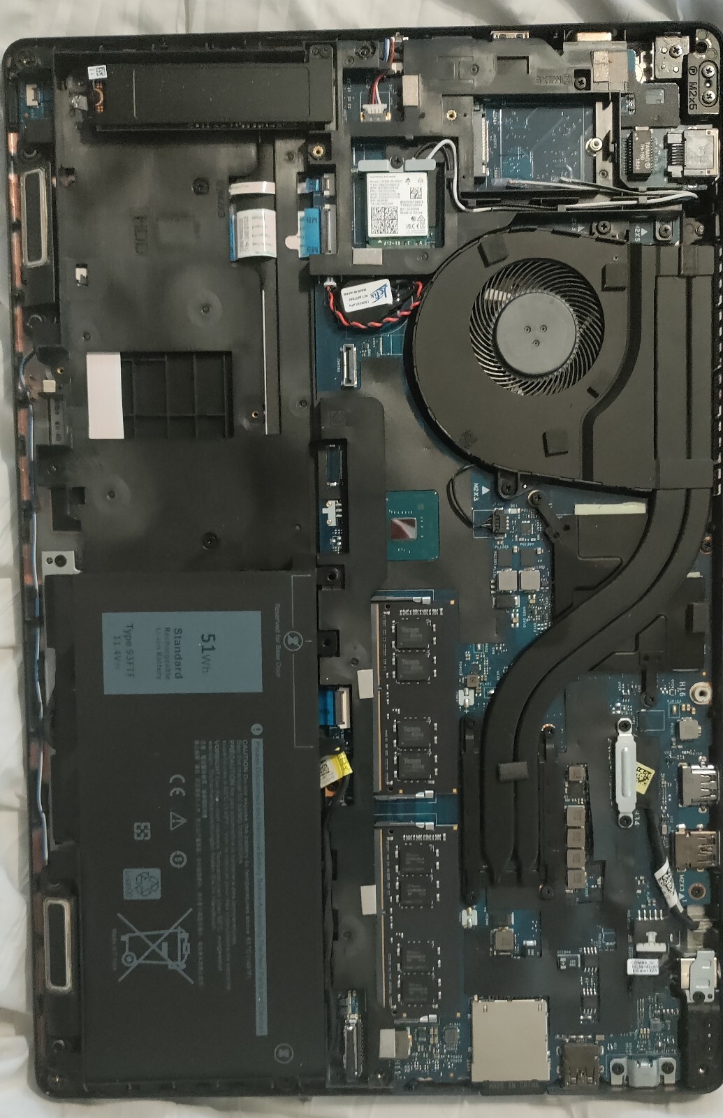Dell Latitude 5591 i7-8850h 15.6″
