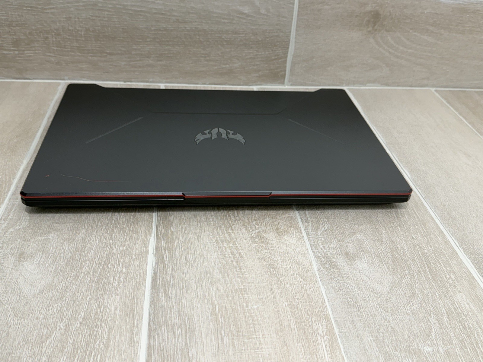 ASUS TUF A17 17.2″ AMD Ryzen 5-4600H GeForce GTX 1650 8GB RAM 512GB SSD Win-11