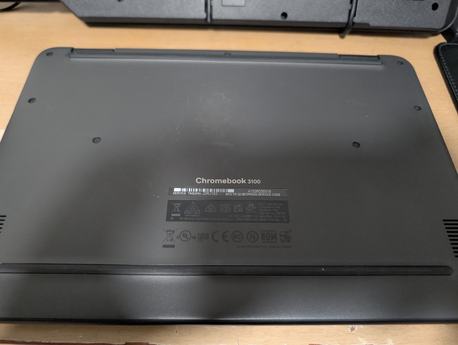 Dell Chromebook 3100 Touchscreen 32 GB 4 GB Celeron N4020 CachyOS UEFI Firmware