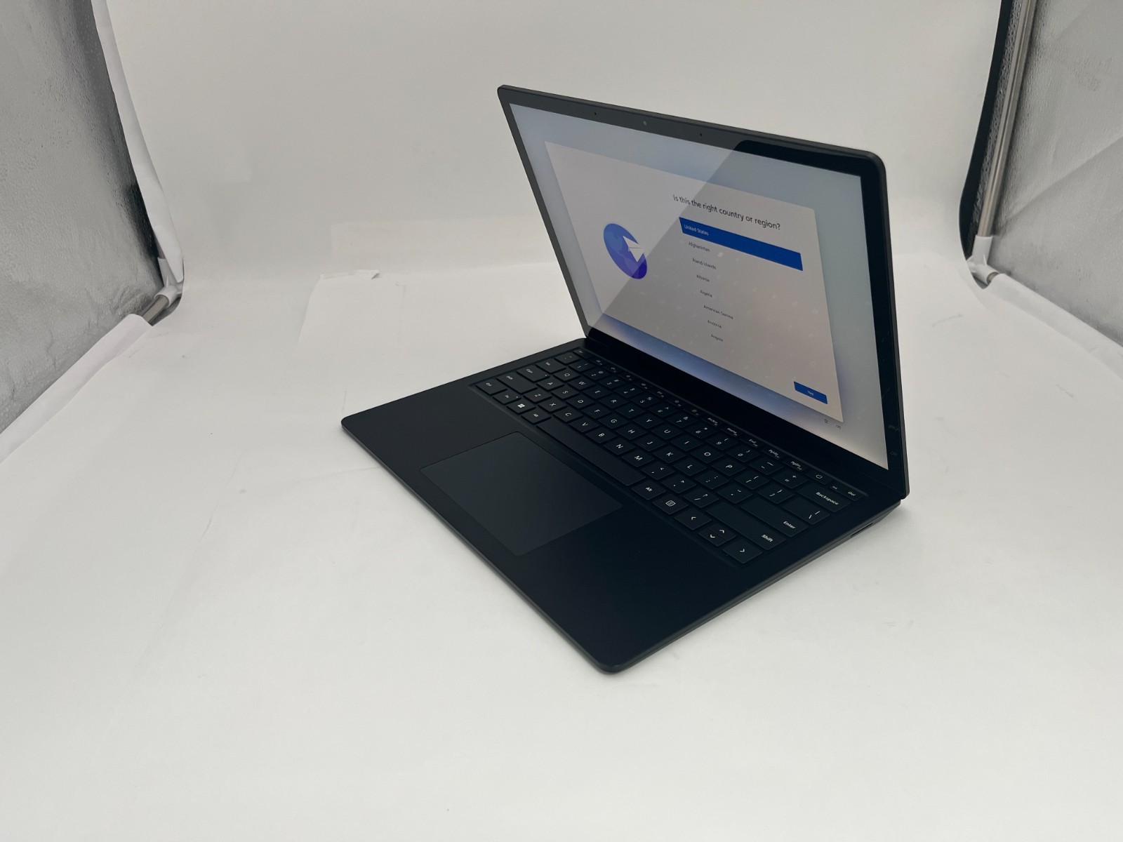 Microsoft Surface Laptop 5 1951 13.5″ Intel Core i5-1245U @ 2.50GHz 16GB 512GB