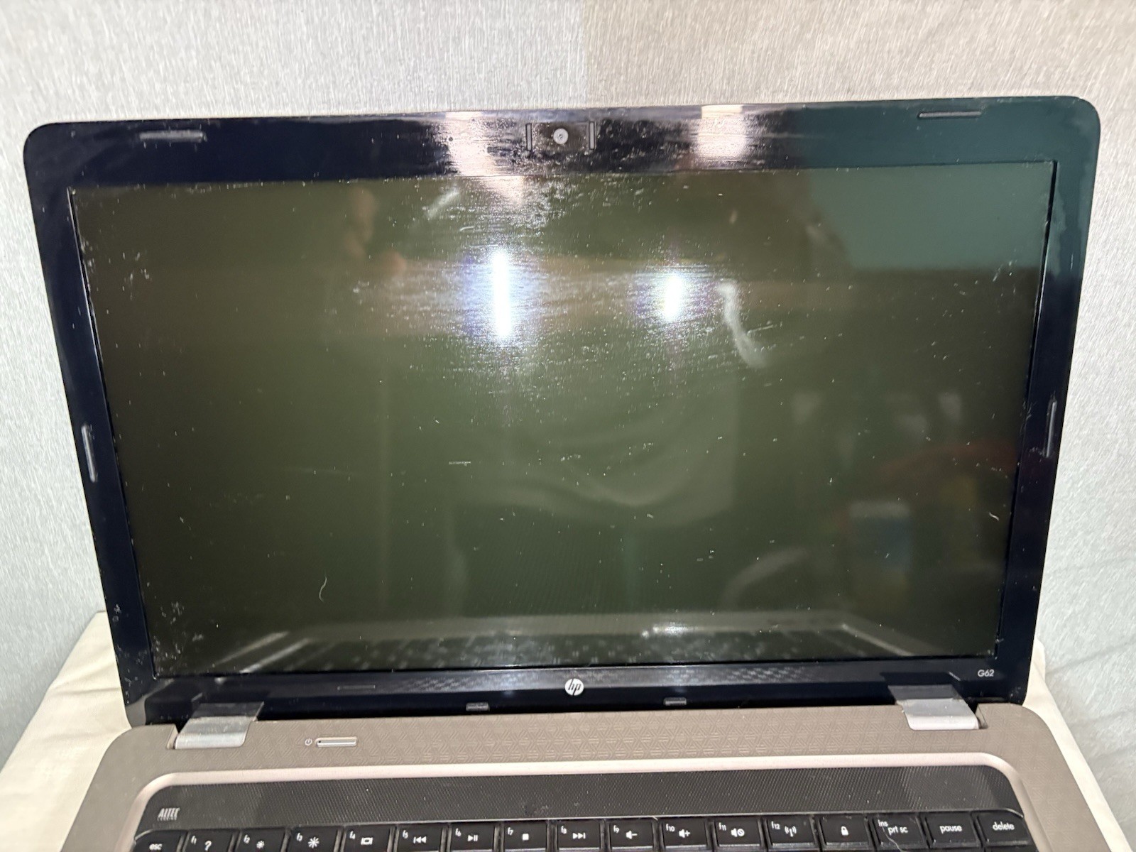HP G62-355dx Laptop Non-working For Parts. Used. No Battery.