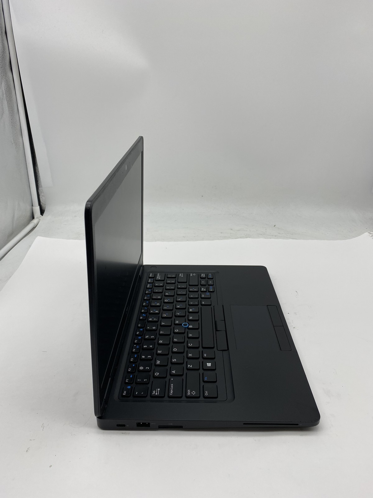 Dell Latitude 5490 Intel Core i5 8350U 1.7GHz 16GB 256GB SSD Windows 11 Pro