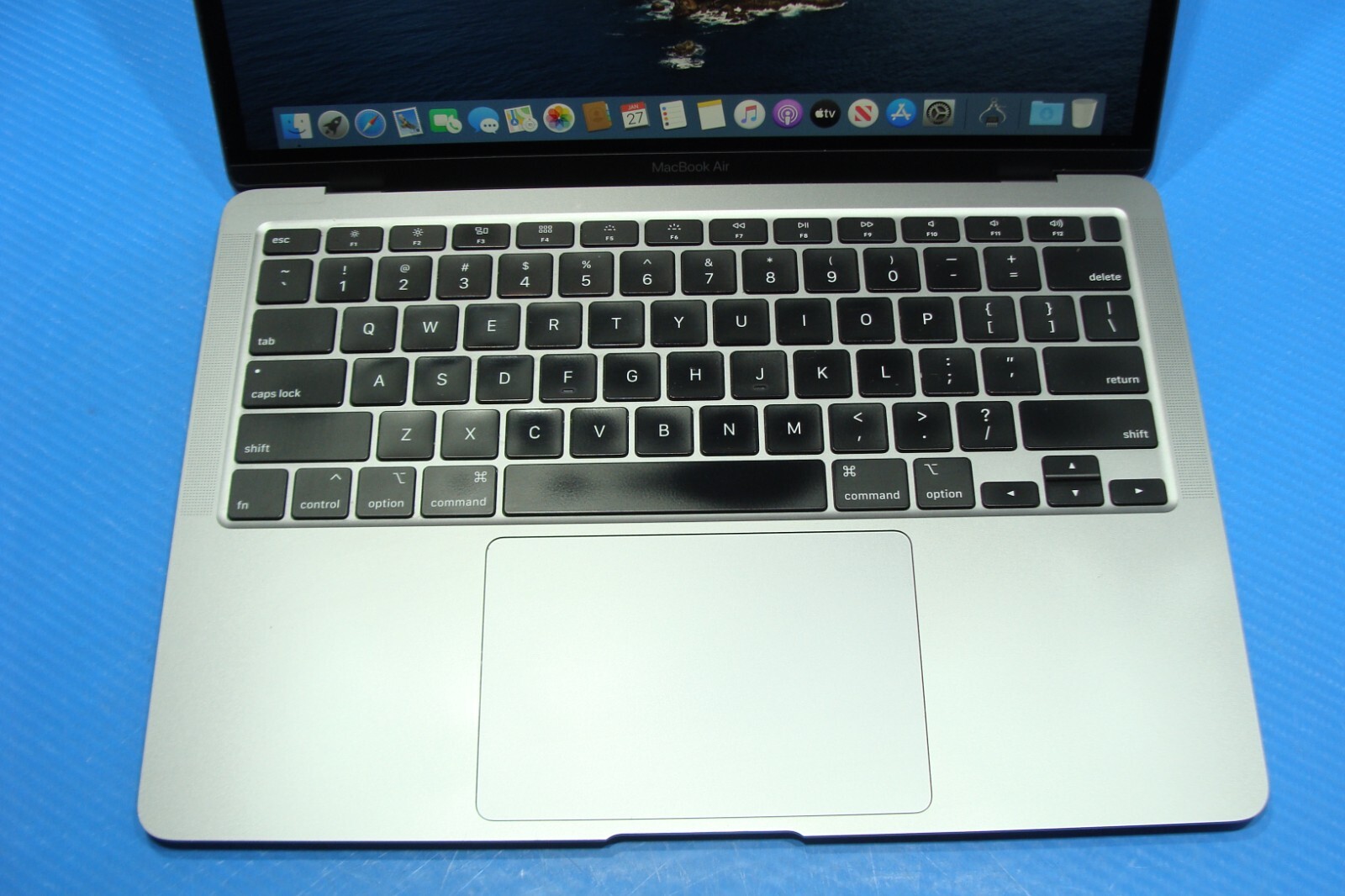 Apple MacBook Air 13″ A2179 (2020) i7-1060NG7 16GB 256GB MWTJ2LL/A Space Gray