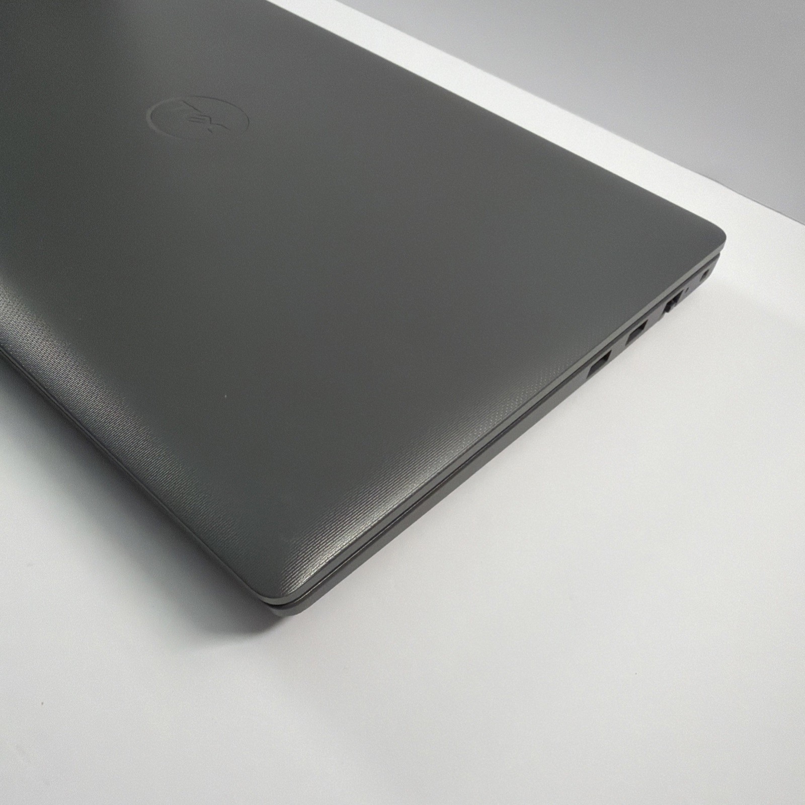 2025 Dell Latitude 3450 14″ Intel i5-1335U 8GB DDR5 RAM 256GB SSD