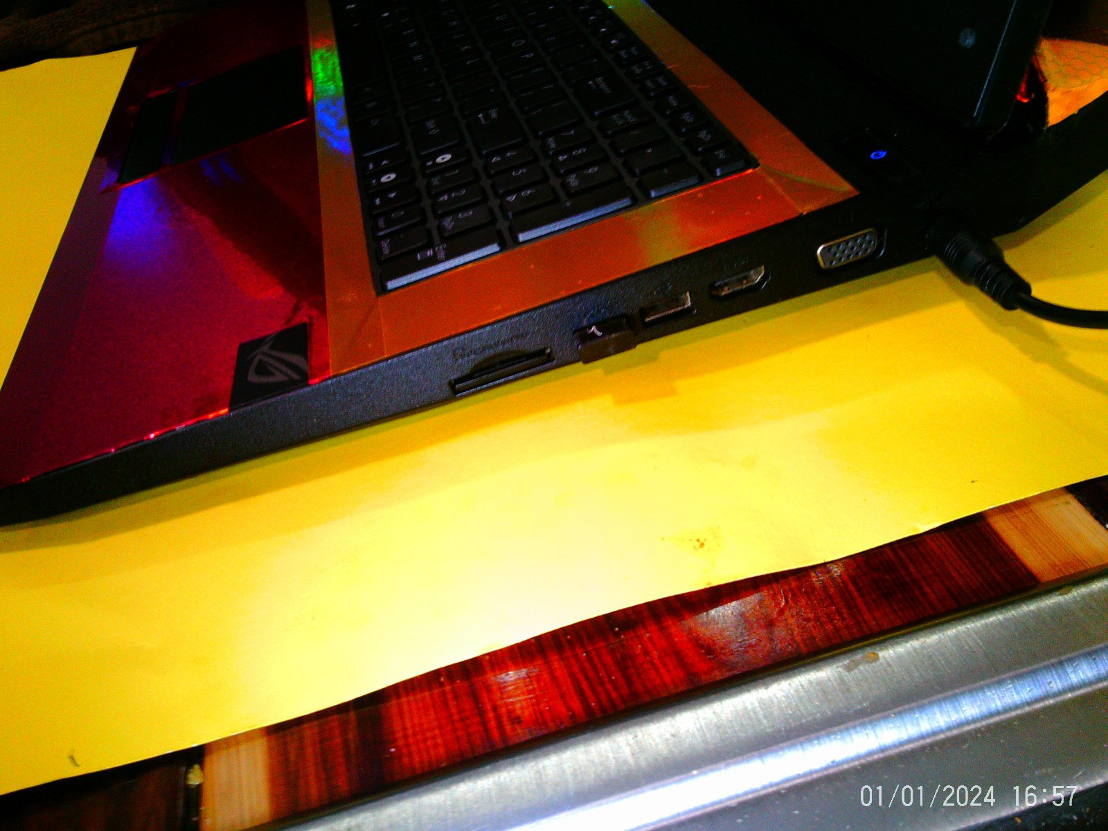 Asus Rog SYNCRONIS REPER g73jh,i7 1.73-2.93ghz,250ssd,12gb,17.3″hd