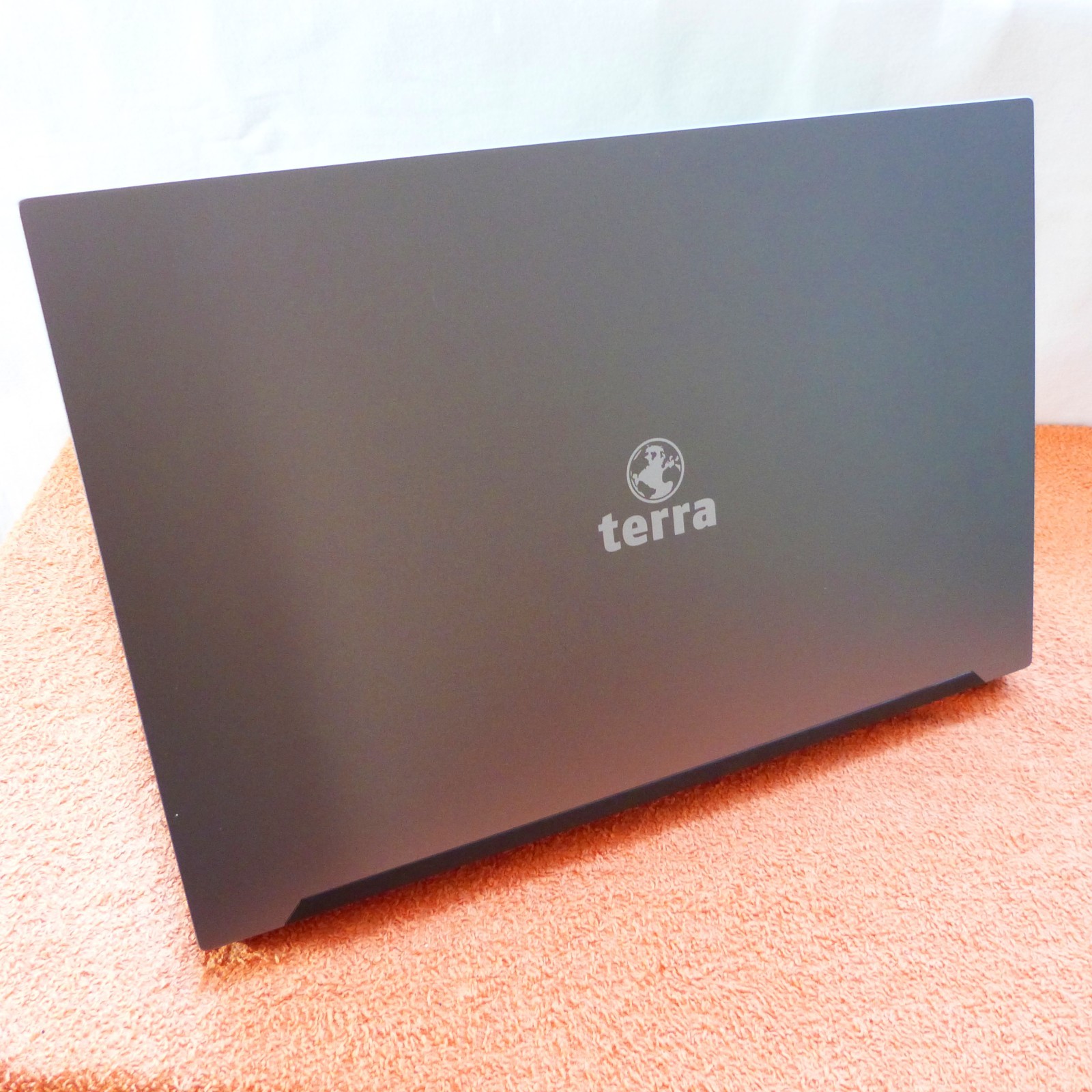XL LOT Terra 1500 15″ FULLHD I HEXA Core AMD RYZEN 5 I SSD Windows 11 HDMI
