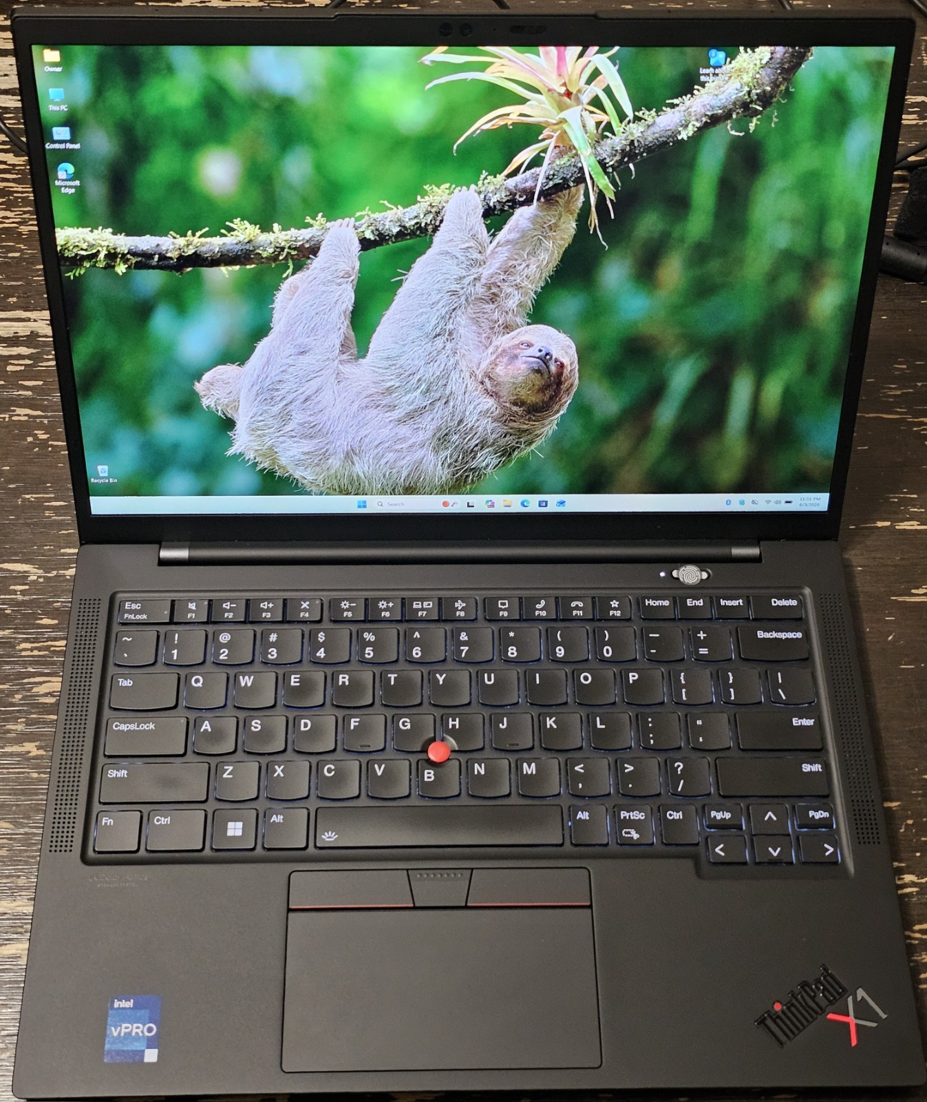 Lenovo Thinkpad X1 Carbon Gen 10 Intel Core i7 32GB 1TB w/Webcam ~READ~