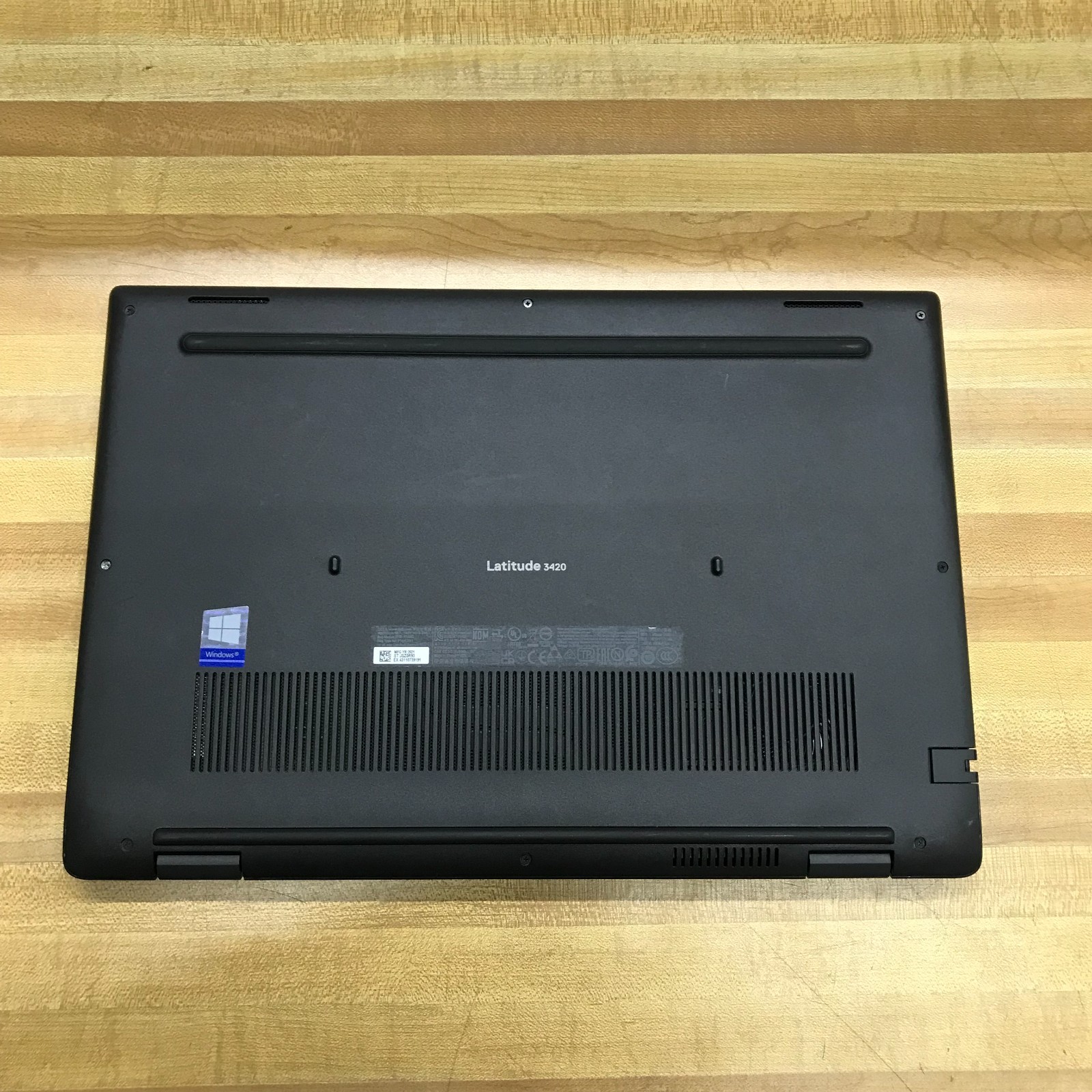 Dell Latitude 3420 14″ Laptop – i5-1135G7 16GB RAM 256GB SSD (Windows 11 Pro)