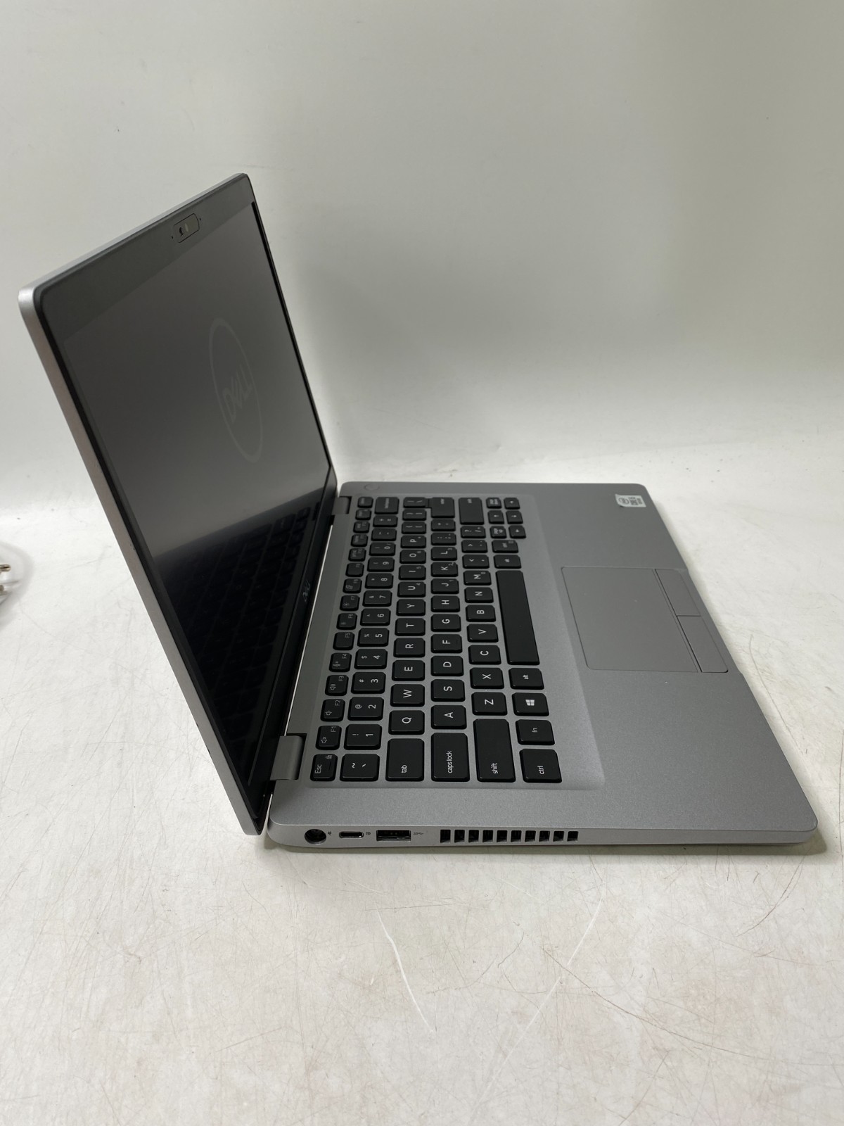 Dell Latitude 5410 14″ Touchscreen i5-10310U 16GB DDR4 500GB SSD Win11H w/AC