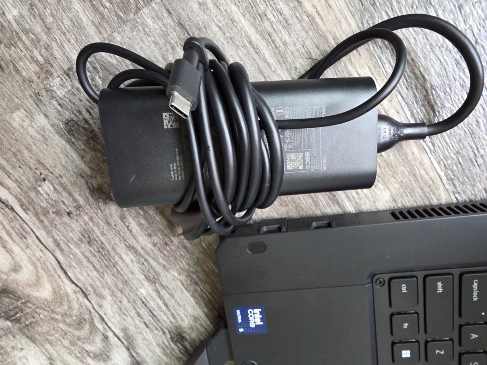 Dell Pro Rugged 14 RB14250 Intel Ultra 5 125U 16GB 256gb Win11 Pro + Charger