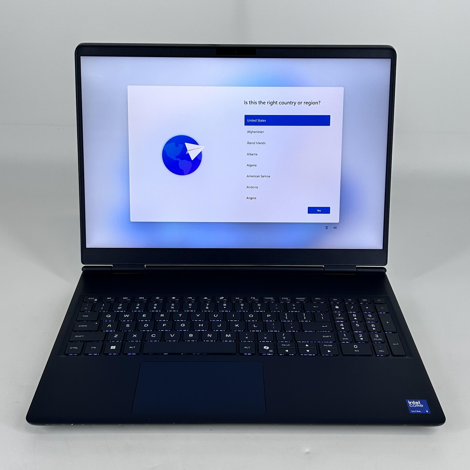 Dell Alienware 16X Aurora 240Hz QHD+ 2.7 GHz Ultra 9 275HX 32GB 1TB SSD RTX 5060
