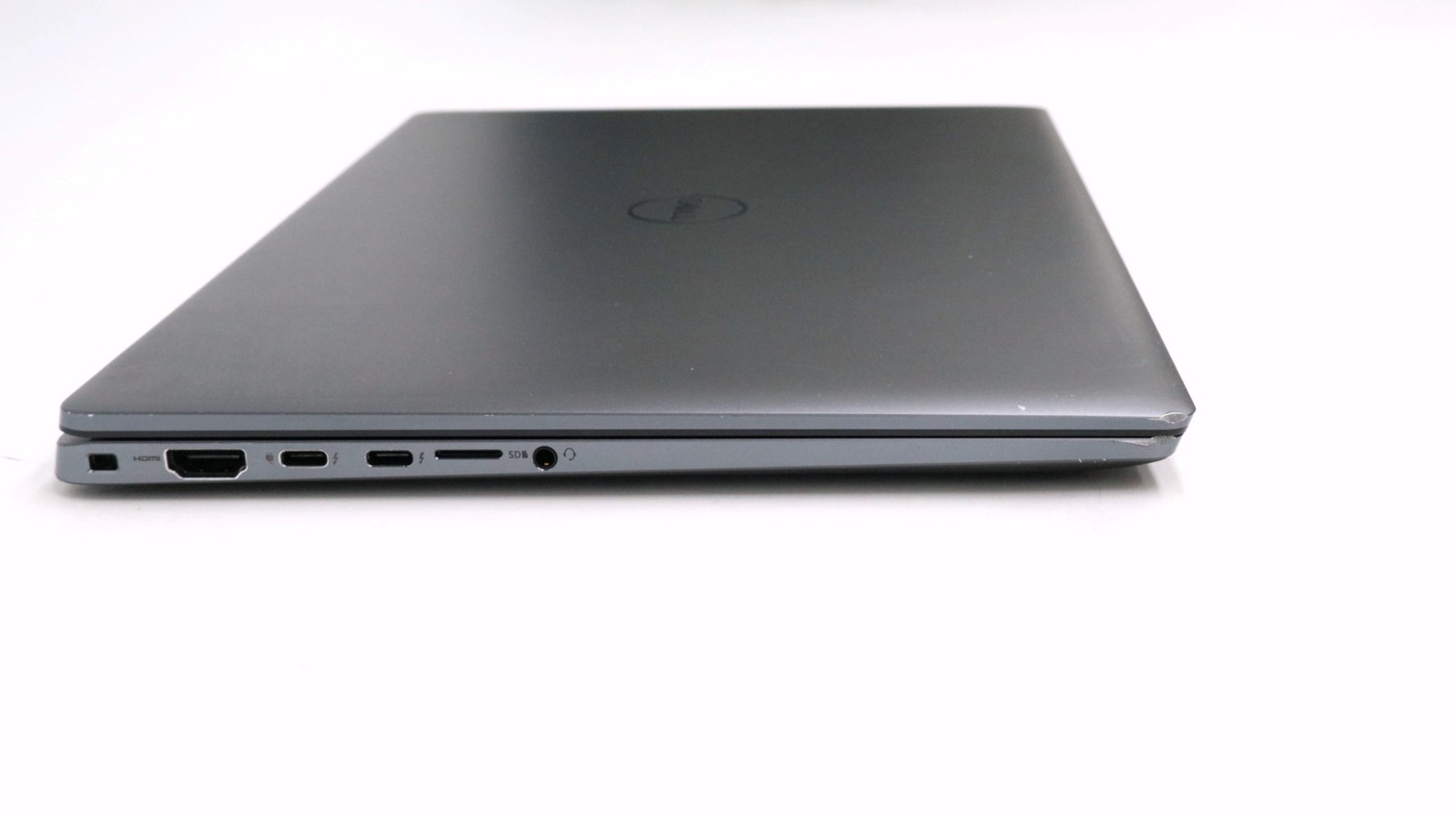 Dell Latitude 9430 14″ i7-1265u 32GB 1TB – Good