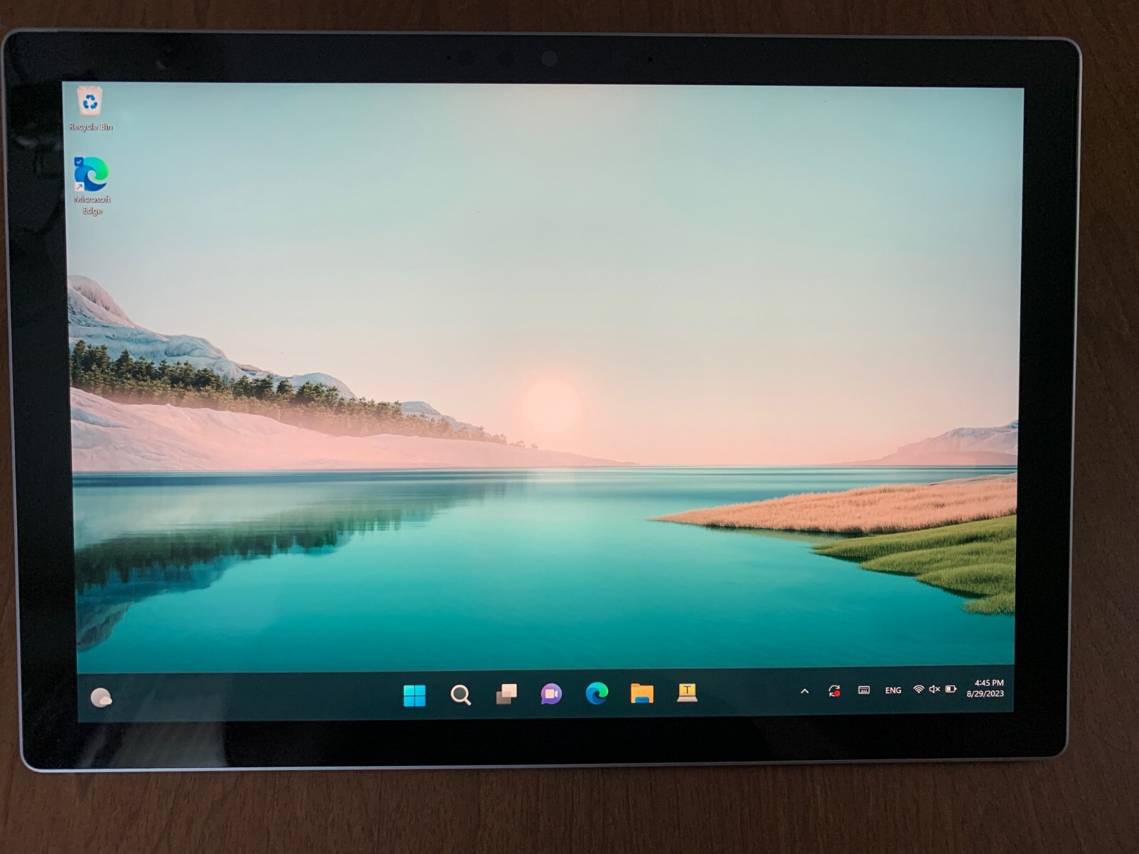Microsoft Surface Pro 7 12.3″ (256GB SSD, Intel Core i5-1035G4, 8GB RAM) Laptop