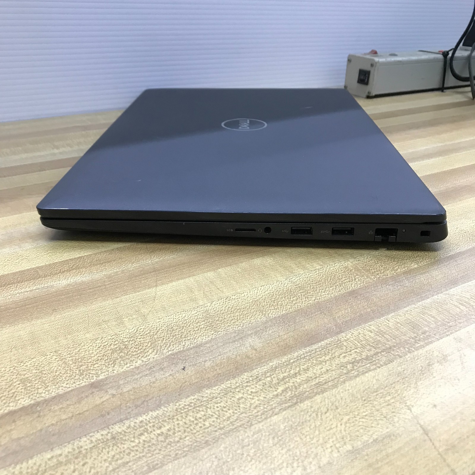 Dell Latitude 3520 15.6″ i5-1135G7 2.4GHz 8GB RAM 256GB SSD (Windows 11 Pro)