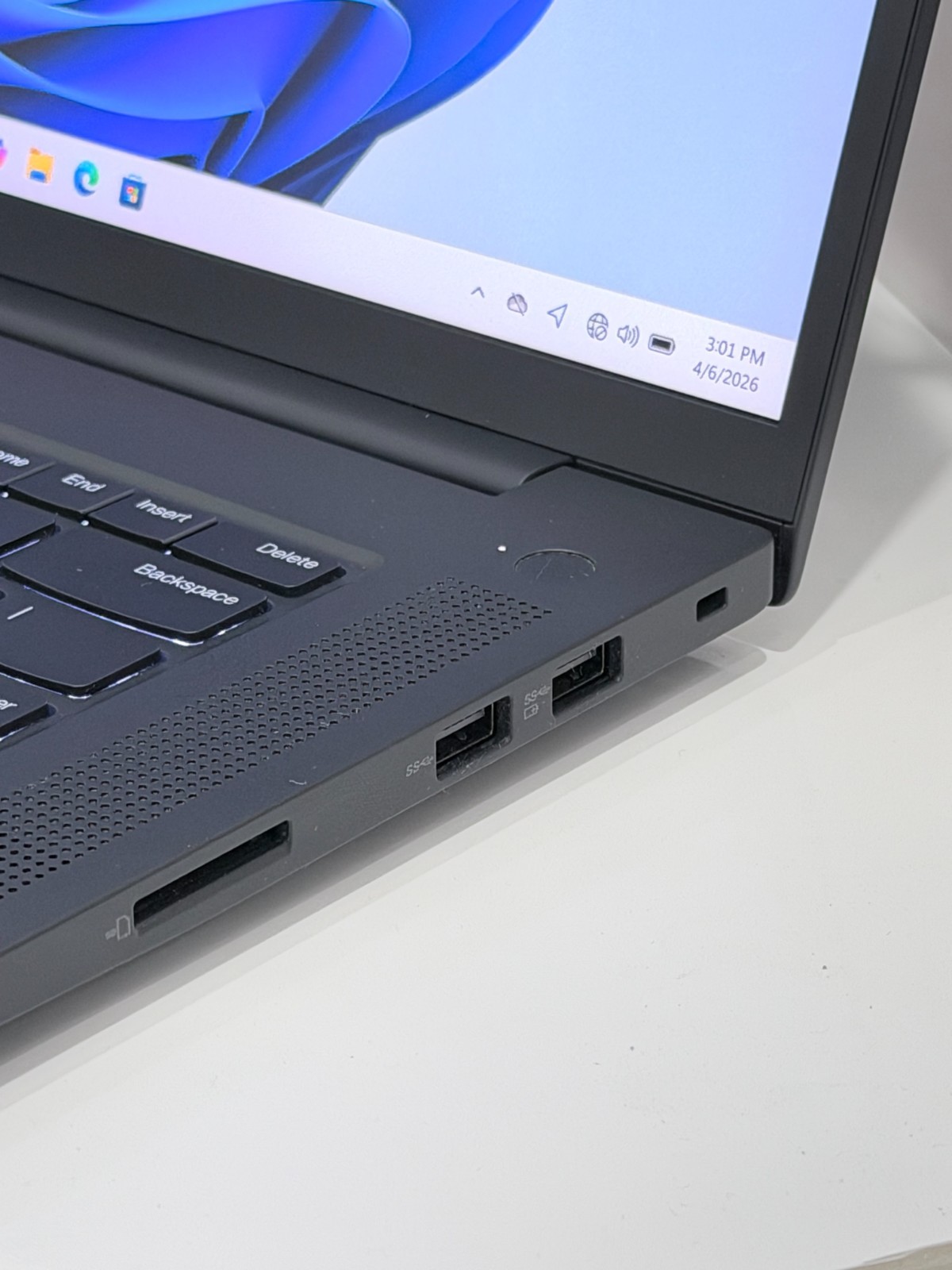 Lenovo ThinkPad P1 Gen 4/16″/i9 11950H/32GB/2TB/RTX 3080 16GB/READ DESCRIPTION