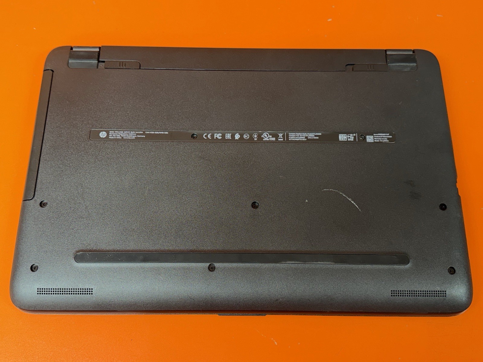 HP Touch Screen Laptop PC Intel I3-6100u CPU 1tb HDD 6gb RAM Model# 15-ay009dx