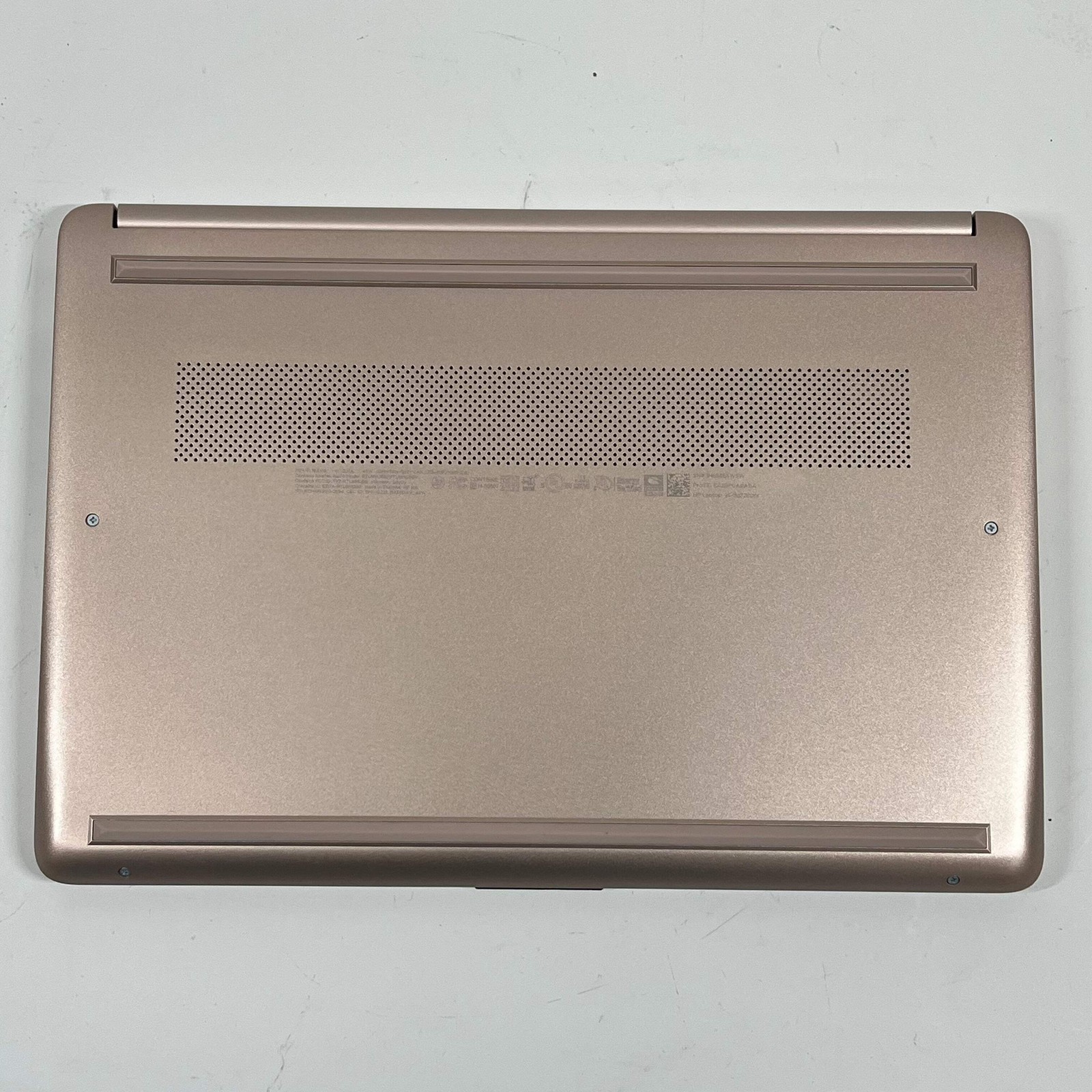 HP Laptop 14-DQ3280NR 14″ Celeron N4500 1.1GHz 4GB RAM 64GB SSD
