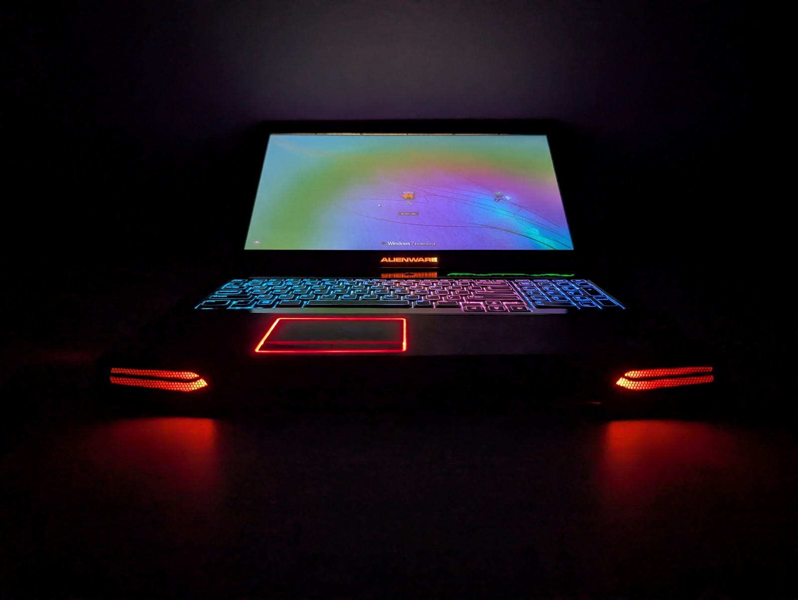 Alienware M17x R4 — i7 3rd Gen 32GB RAM 2TB SSD + 1TB HD | Triple XP + 7 + 10