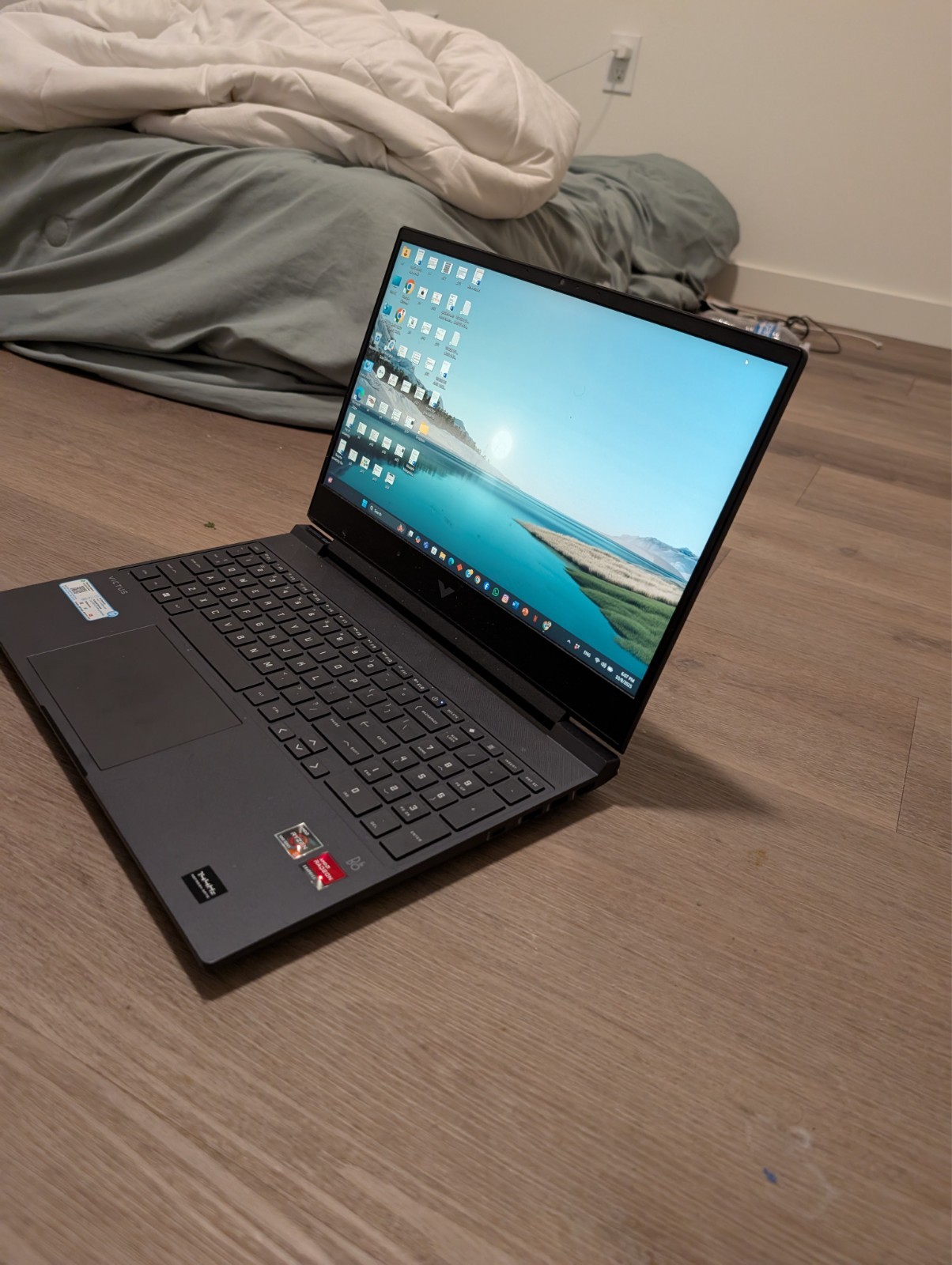 HP Victus 15 Gaming Laptop – AMD Ryzen 5 5600H, 8GB RAM