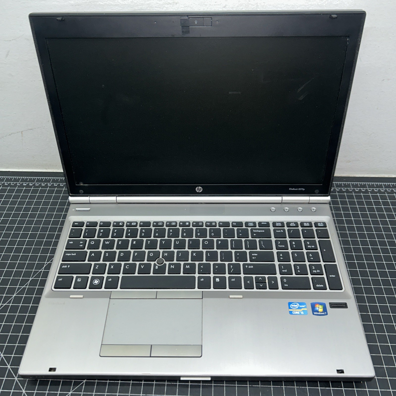 **PARTS/REPAIR**HP Elitebook 8570P Laptop with Power Cord