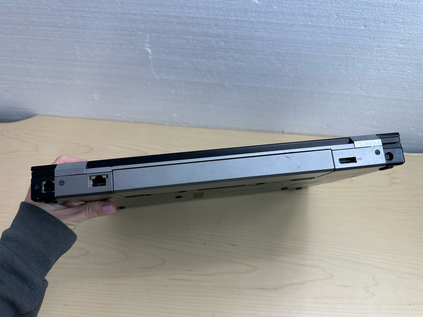 Dell Latitude E6500 Intel Centruino 15.4″ Laptop**For Parts/Repair**