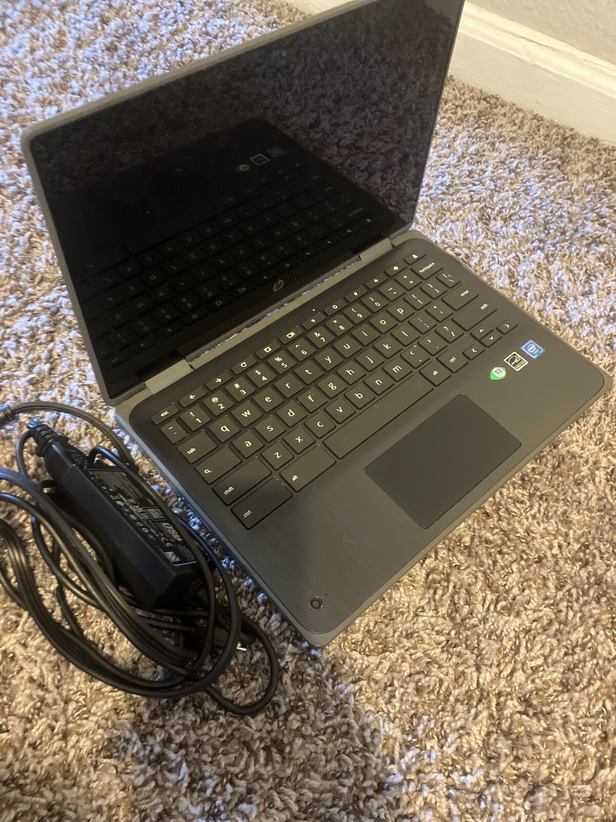 hp laptop touch screen black , good condition , downloaded , charger included
