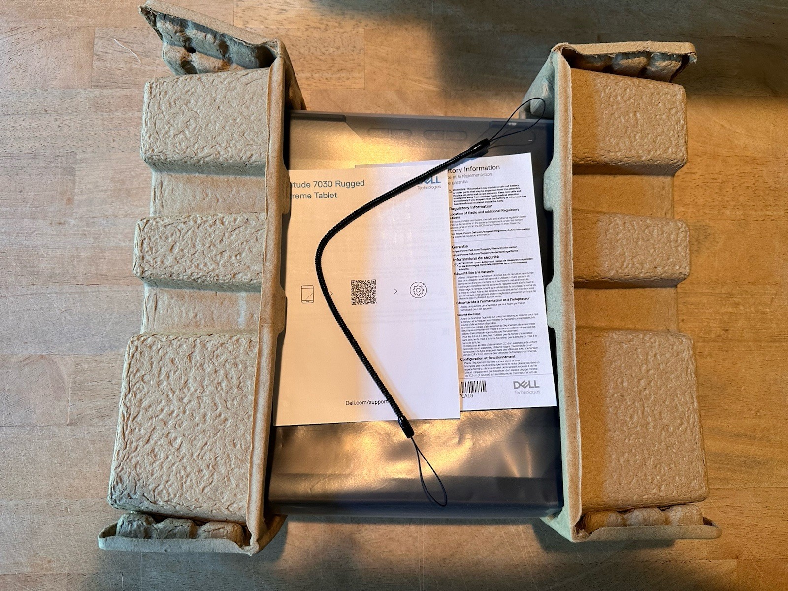 Dell Latitude RUGGED Extreme Tablet 7030 i5-1240U 512GB 32GB TOUCH CMRA RJ45 5G