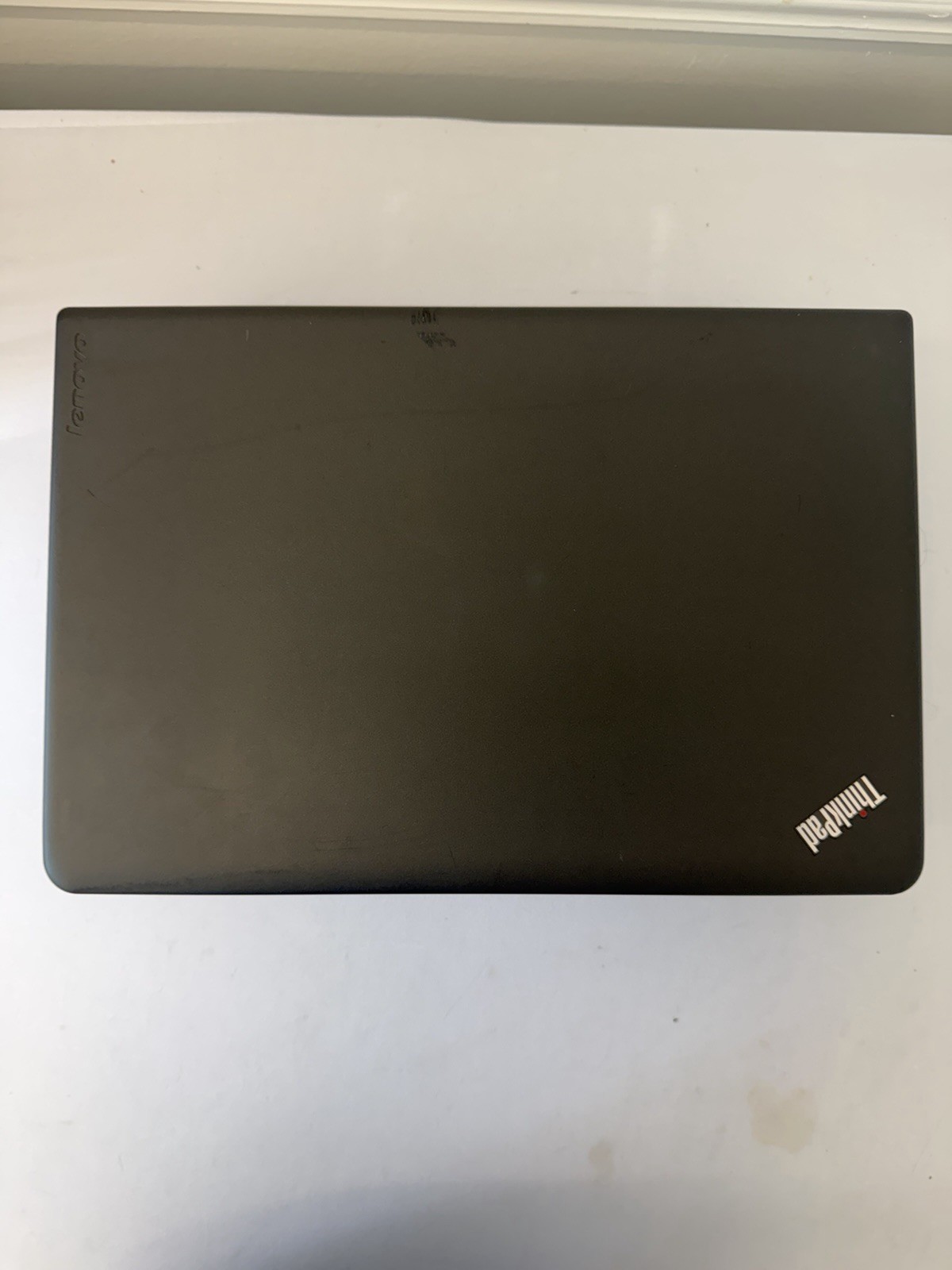 Lenovo Thinkpad E550 Laptop – Good Screen – Intel i5-5200U – RAM 8 GB – Read Des