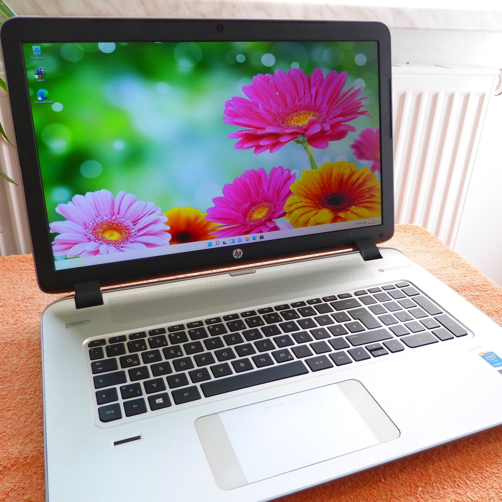 HP ENVY 17K BeatsAudio PREMIUM 17″ GeForce GTX 4GB Windows 11 SSD CORE i7