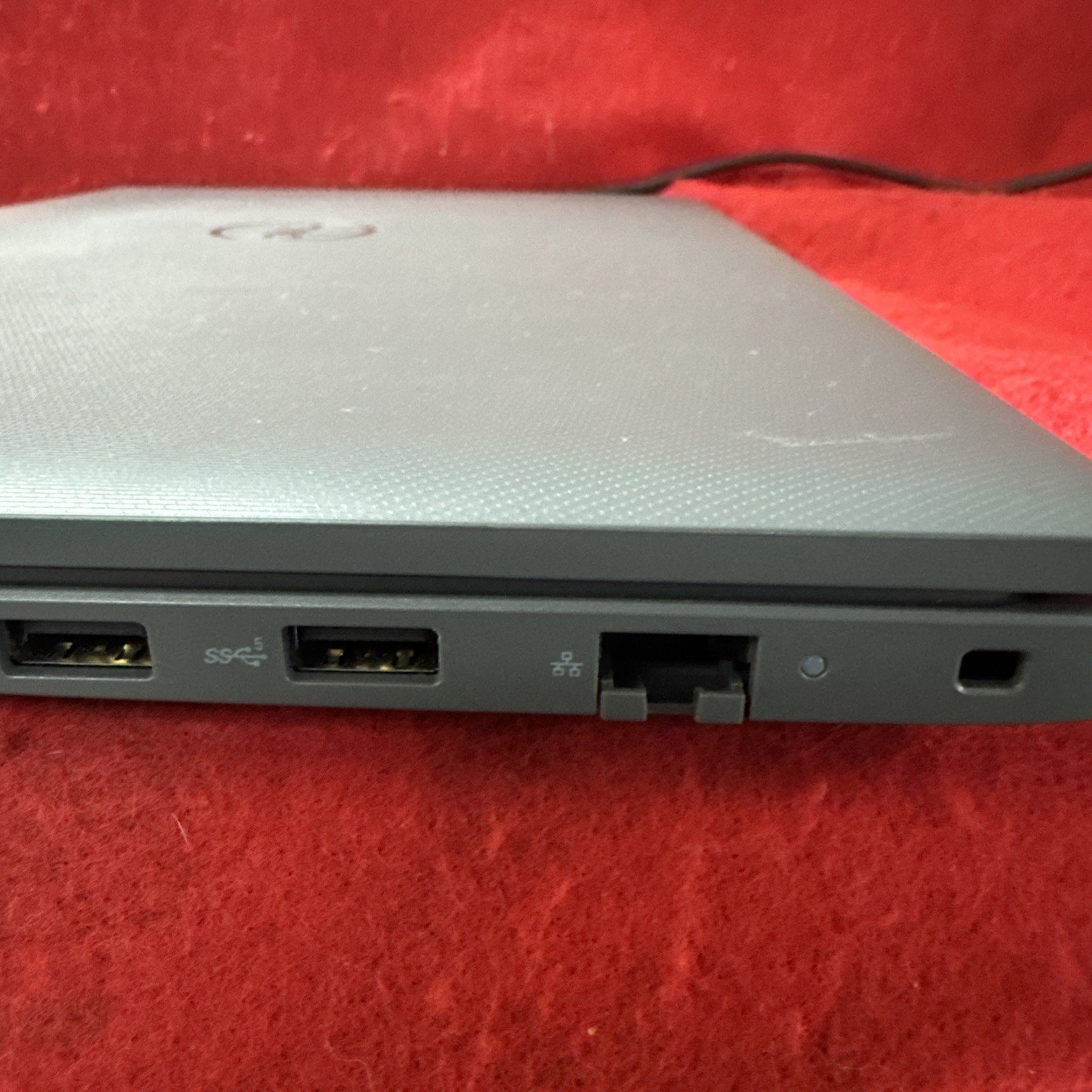 Dell Latitude 3450 14″ 13th Gen Intel® Core™ i5-1335U 1.30 GHz Laptop 8GB Ram