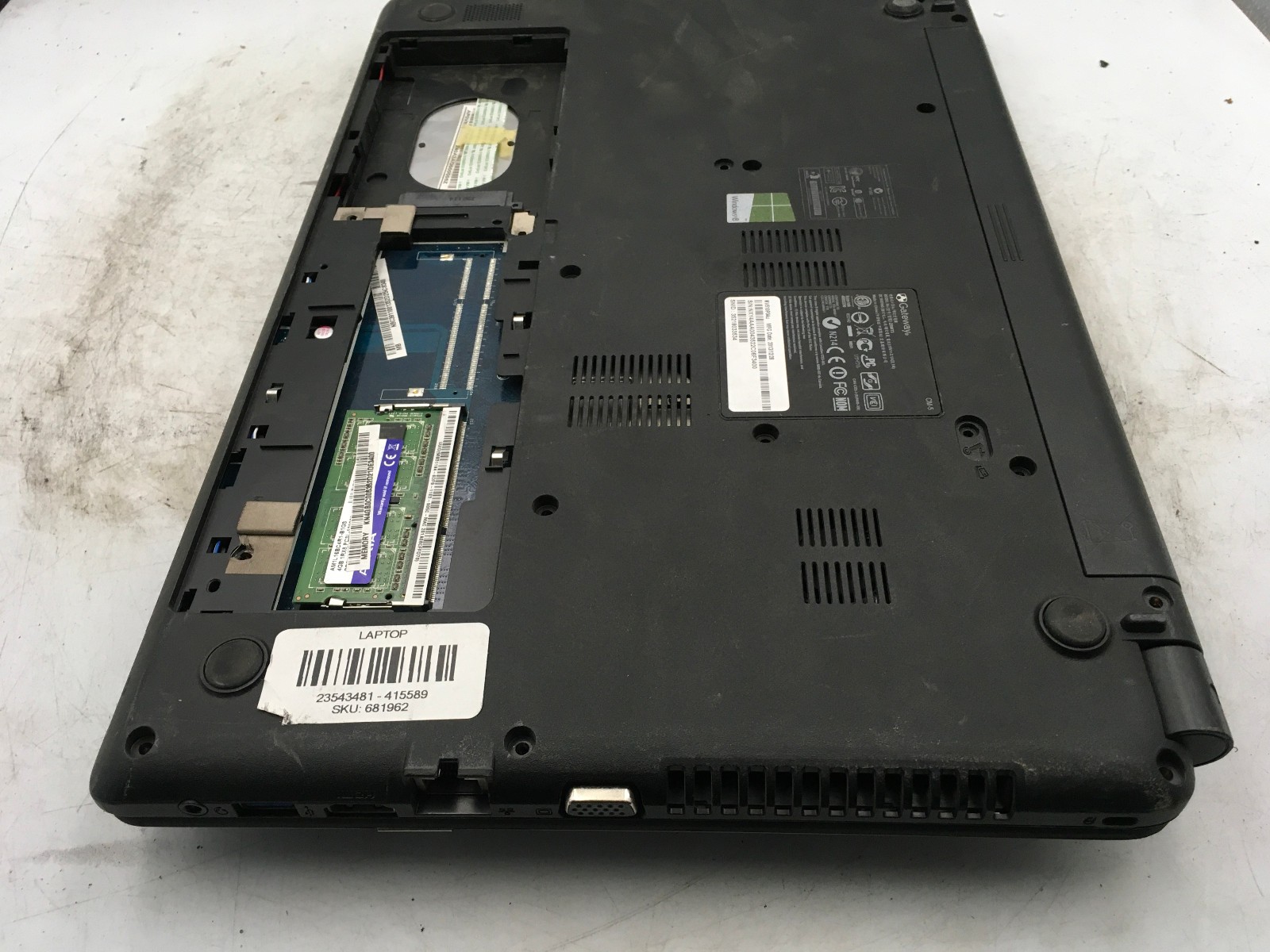 GATEWAY NV510P04U – FOR PARTS – INTEL PENTIUM N3520 – 4GB RAM – 15″ – READ – BB