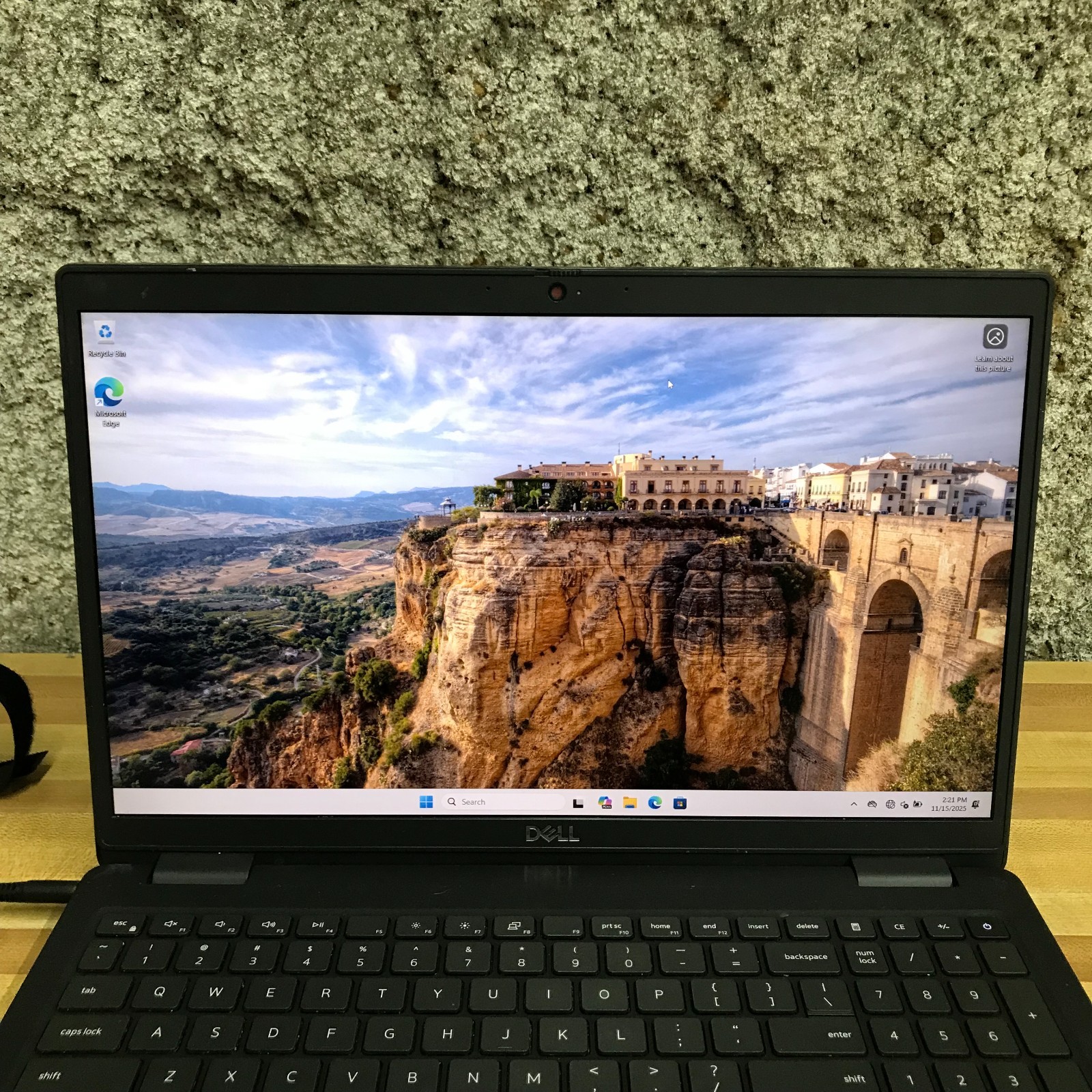Dell Latitude 3520 15.6″ i5-1135G7 2.4GHz 8GB RAM 256GB SSD (Windows 11 Pro)